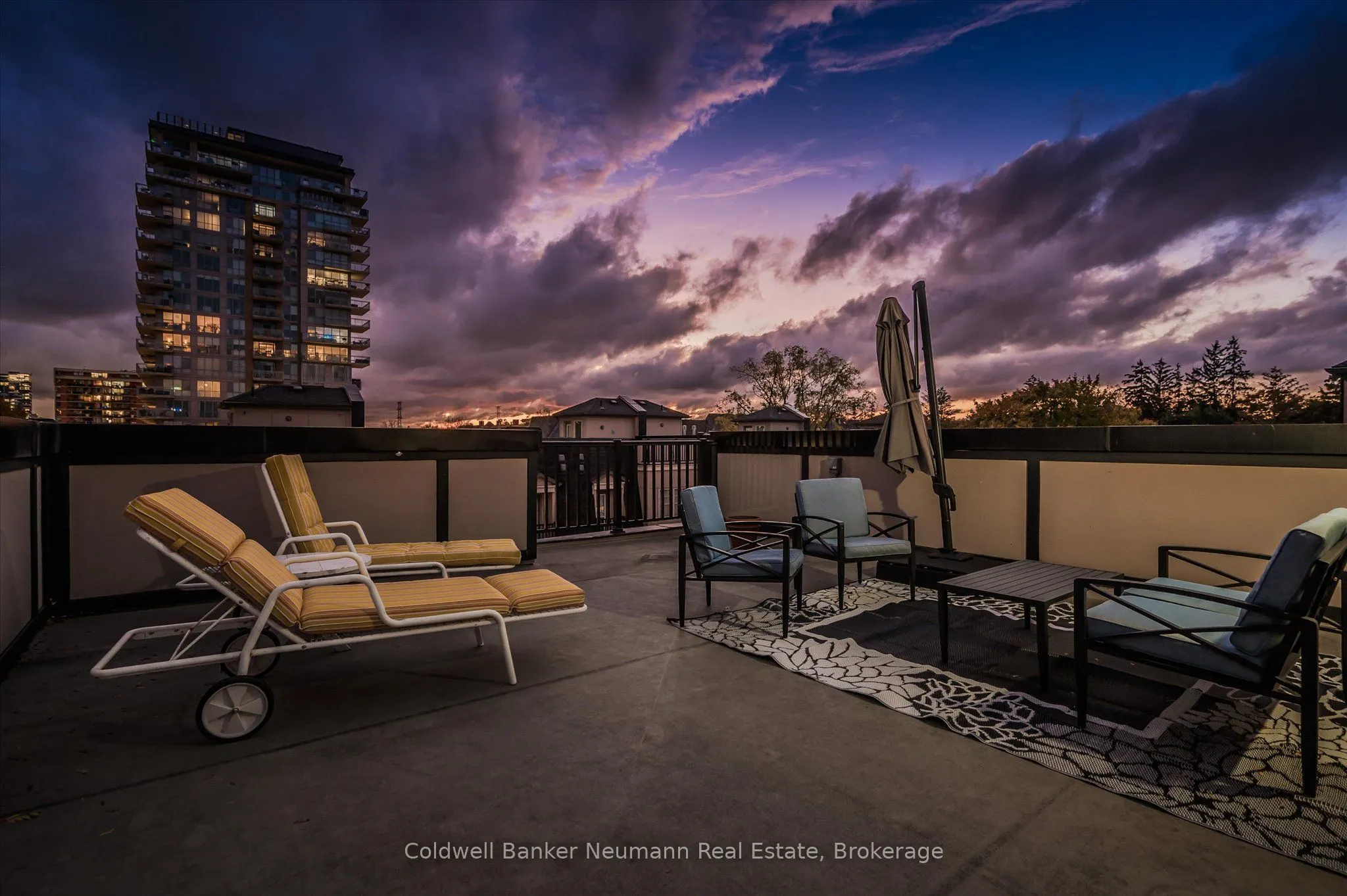 2061 Maria Street, #10