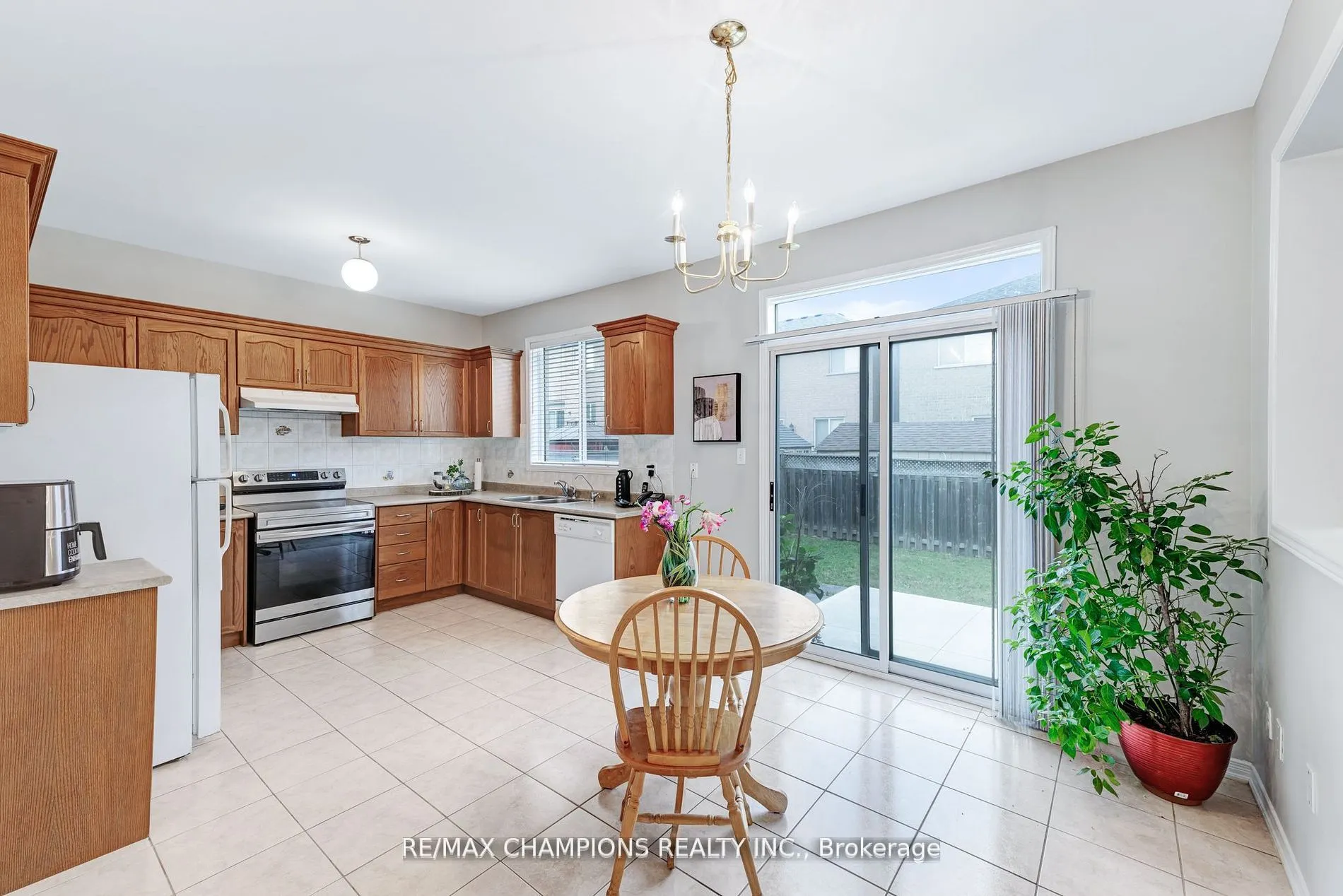 11 Cape Dorset Crescent