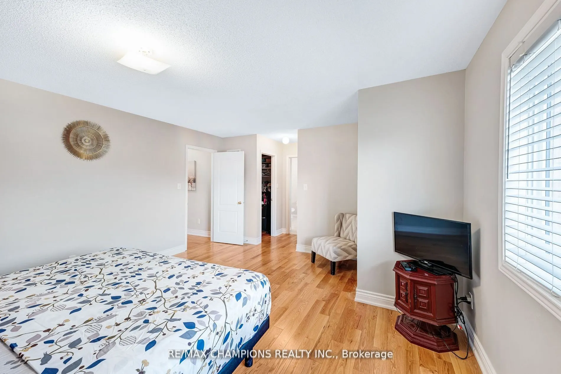 11 Cape Dorset Crescent