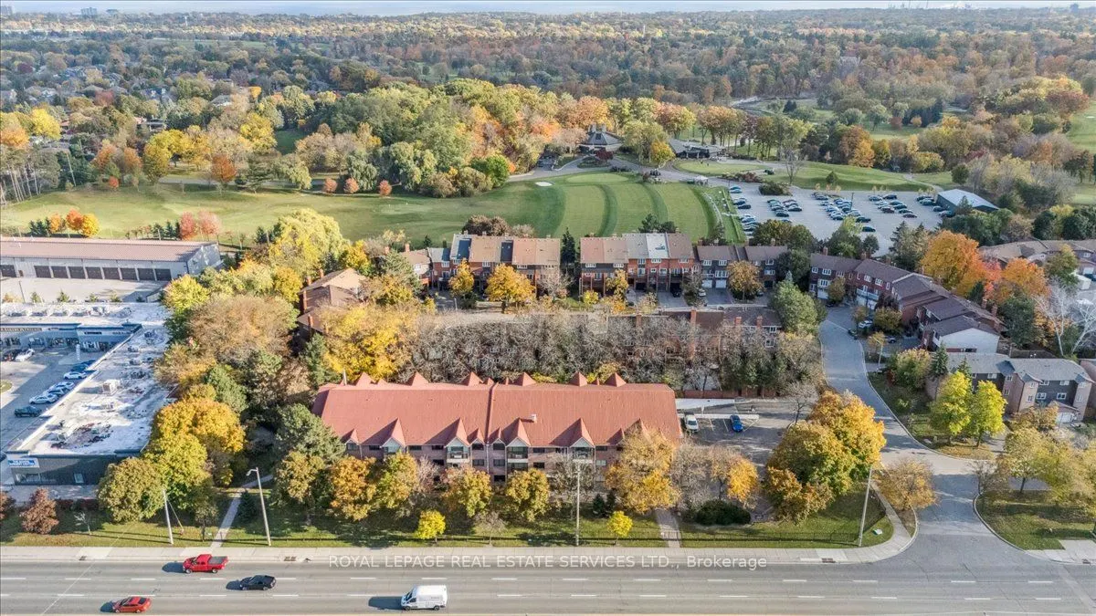 1275 Cornerbrook Place, #212