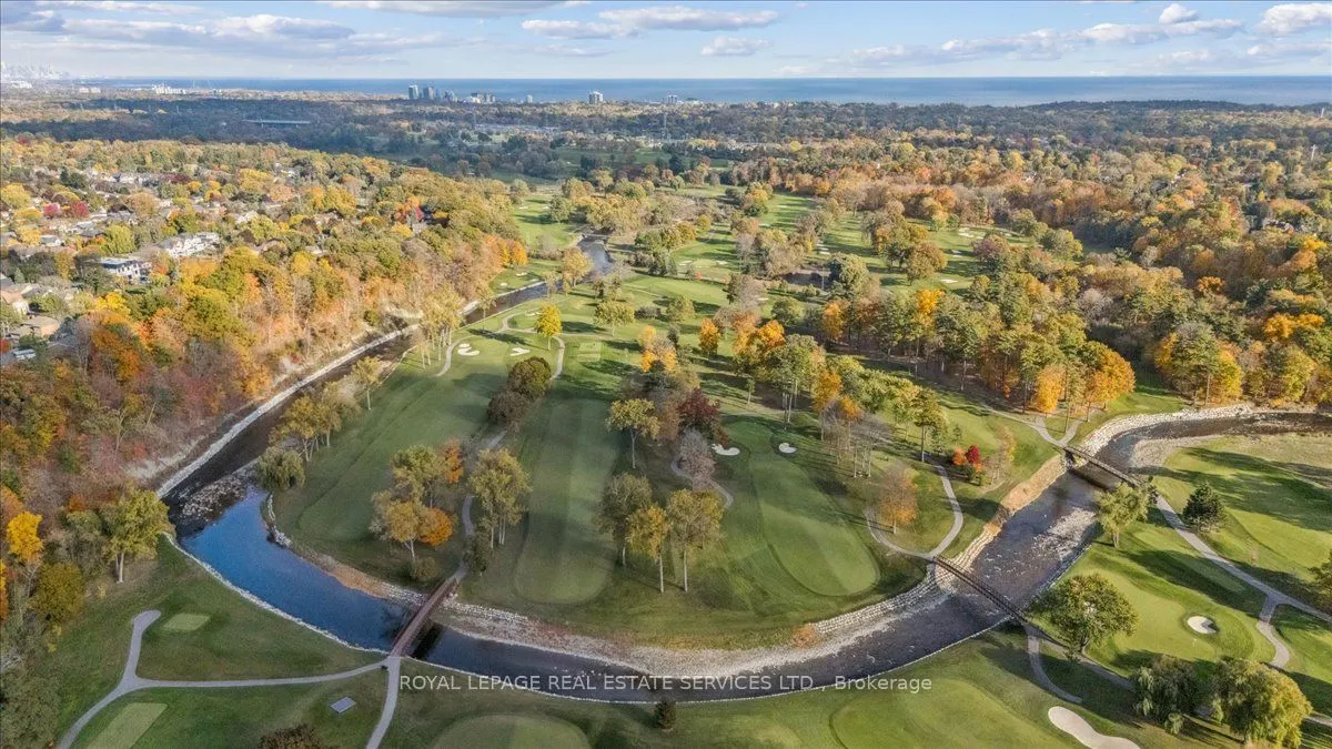 1275 Cornerbrook Place, #212