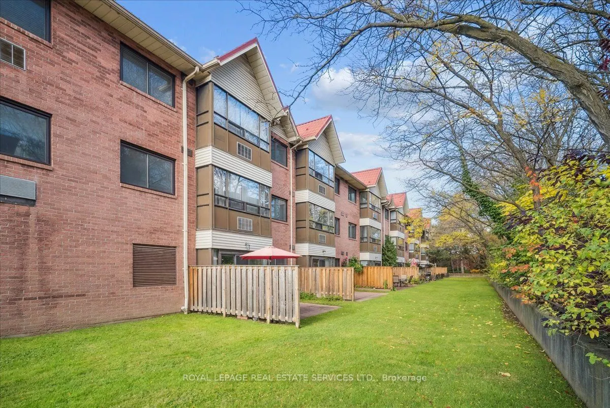 1275 Cornerbrook Place, #212