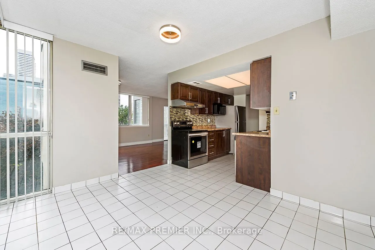 350 Webb Drive, #501