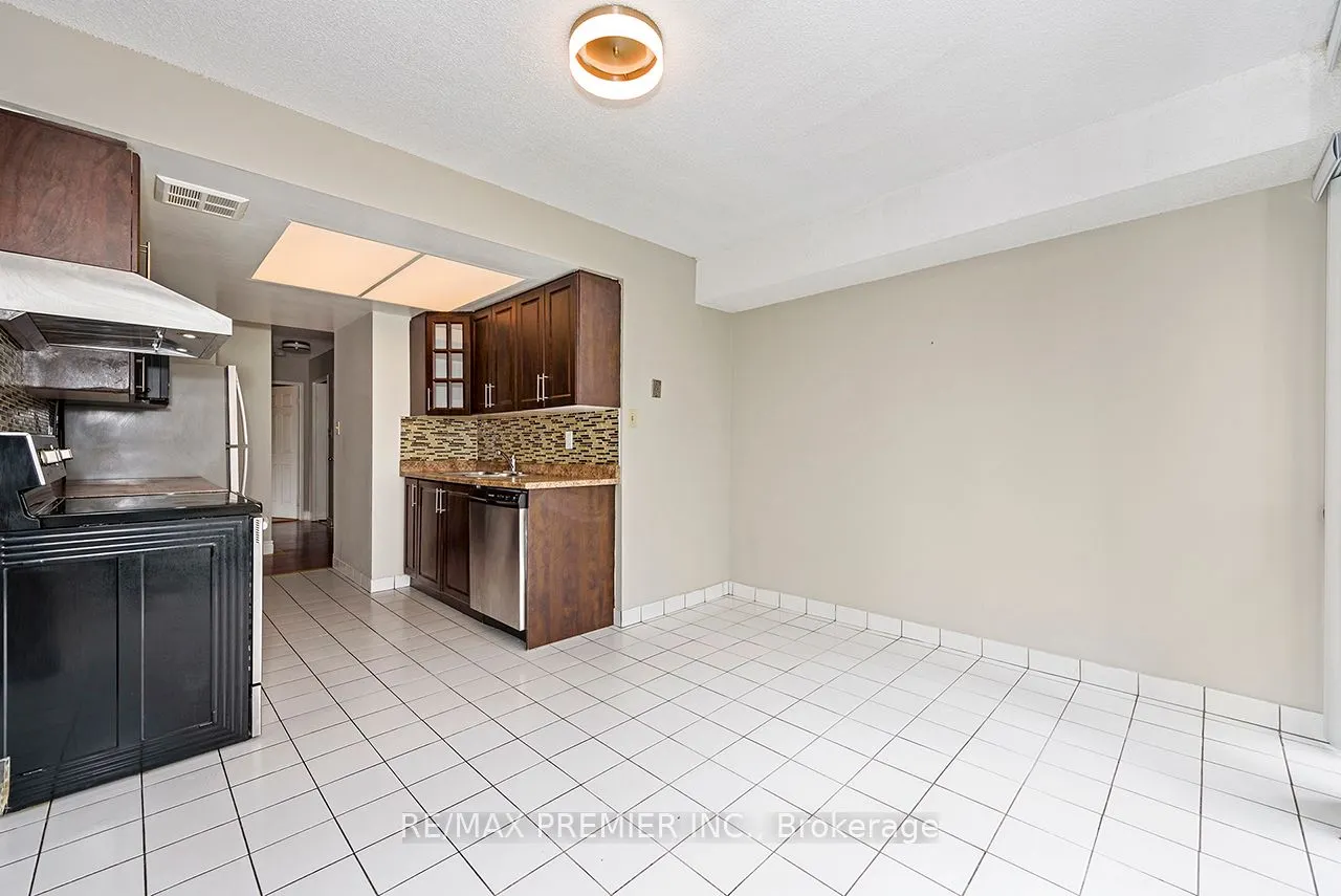 350 Webb Drive, #501