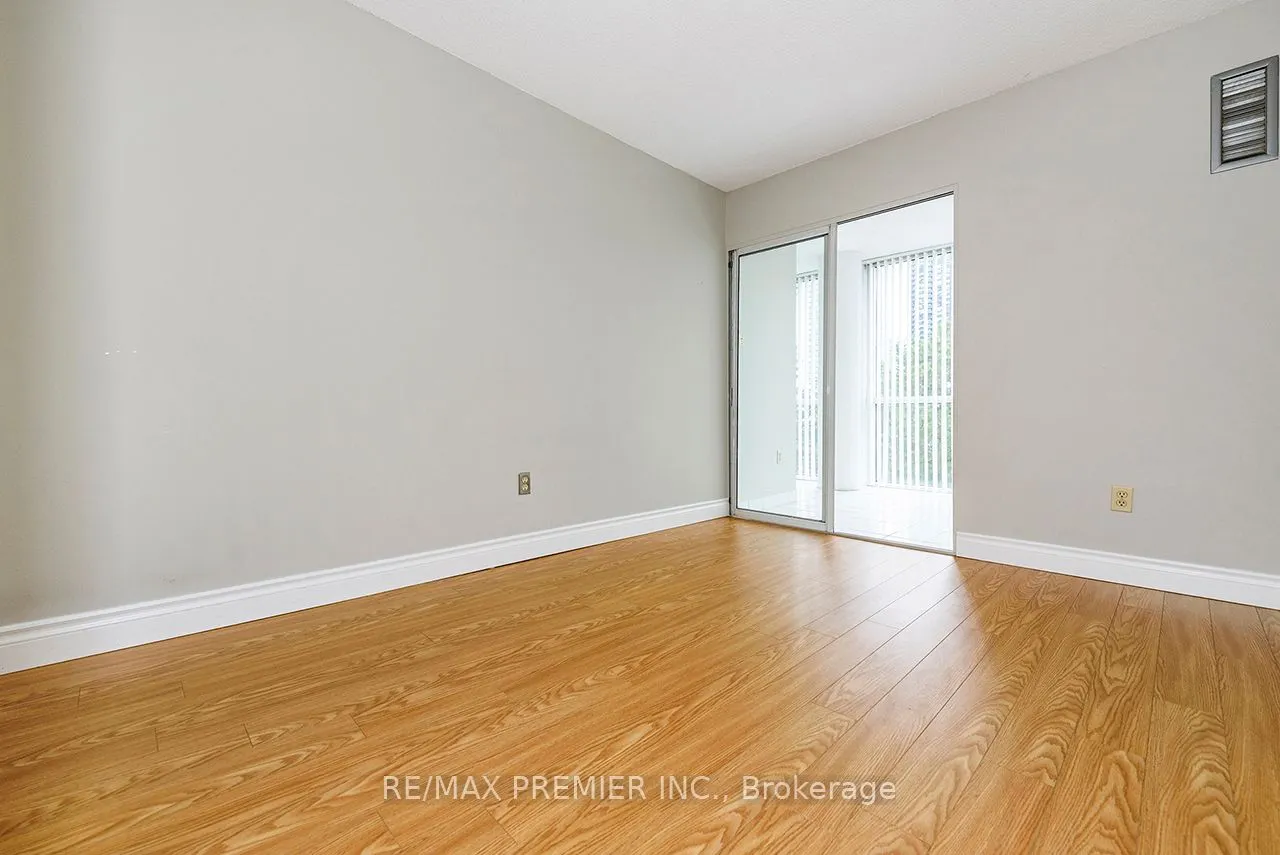 350 Webb Drive, #501