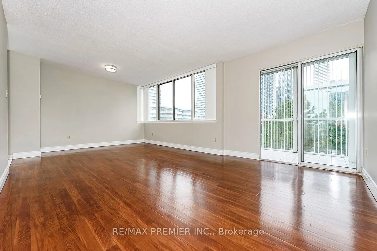 350 Webb Drive, #501