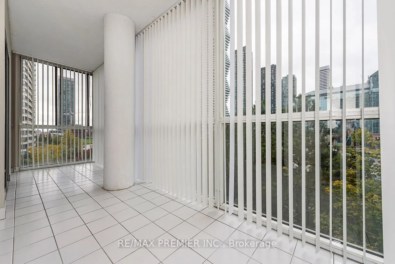 350 Webb Drive, #501