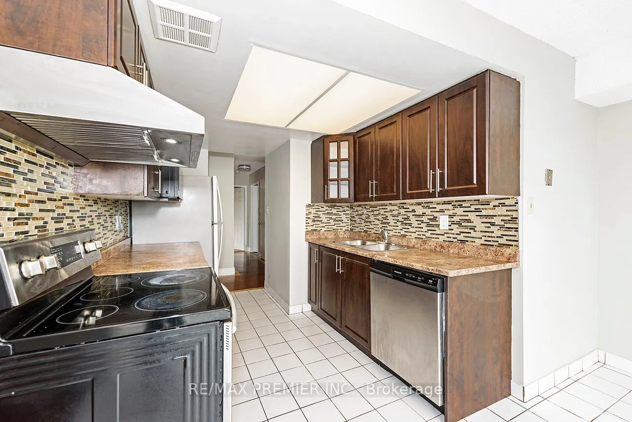 350 Webb Drive, #501