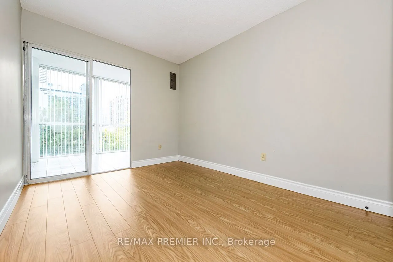 350 Webb Drive, #501