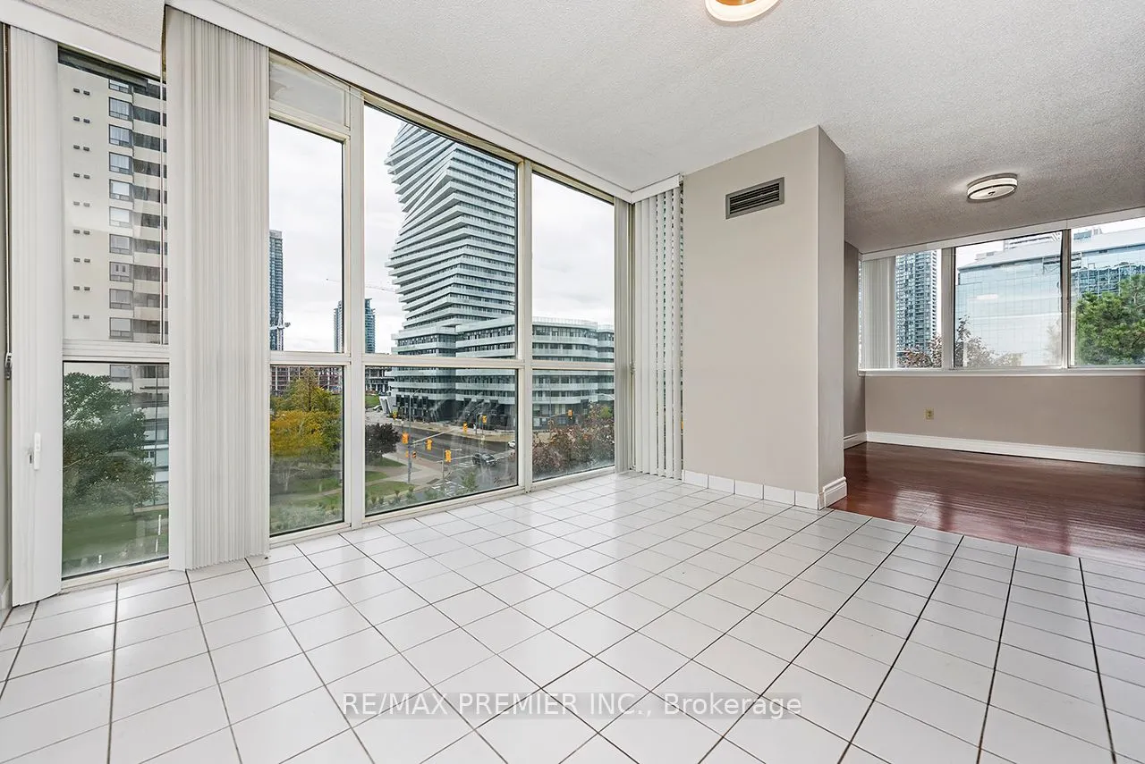 350 Webb Drive, #501