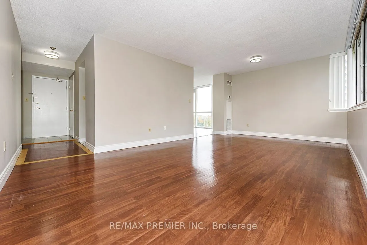 350 Webb Drive, #501