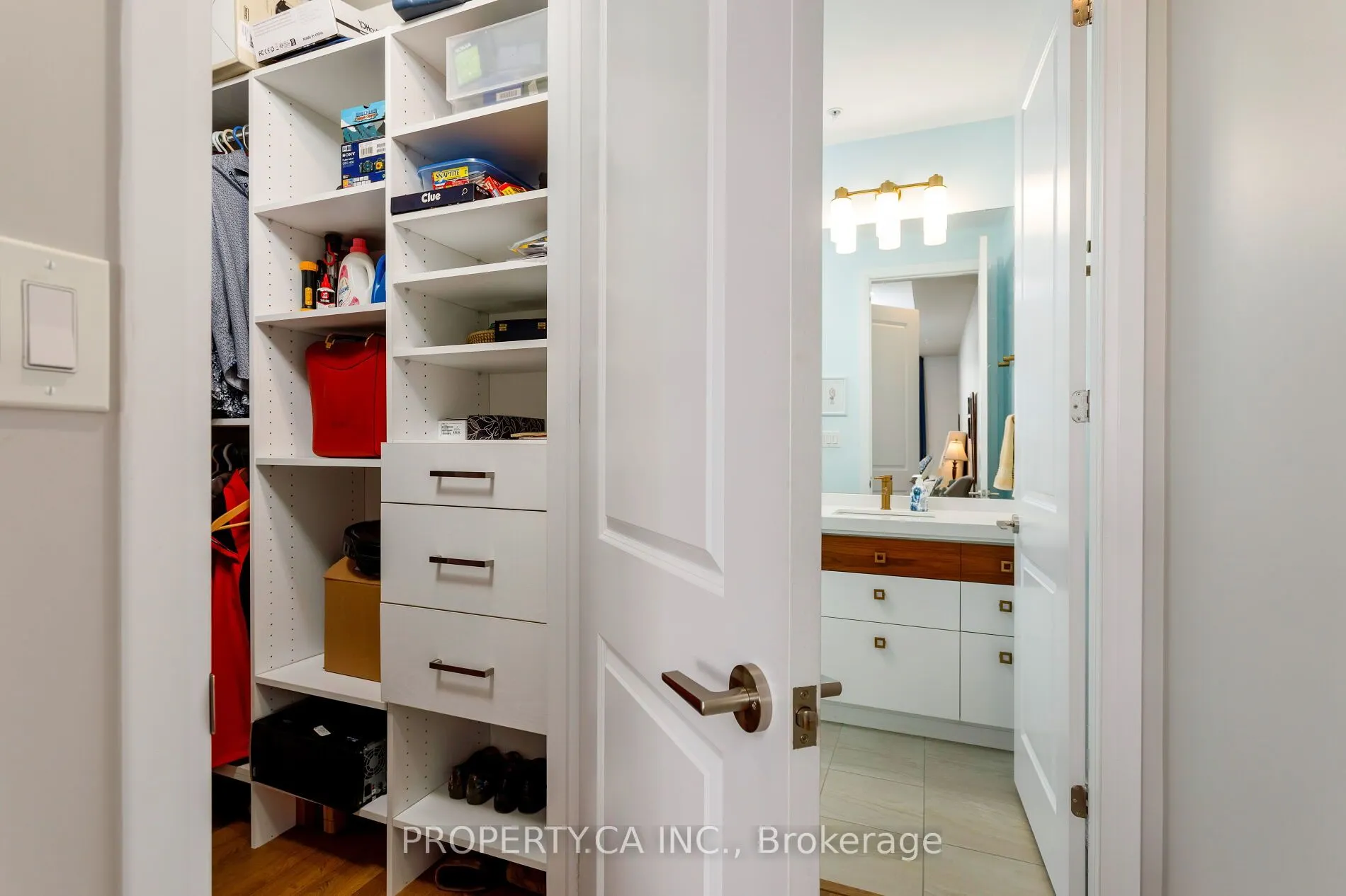 150 Oak Park Boulevard, #507