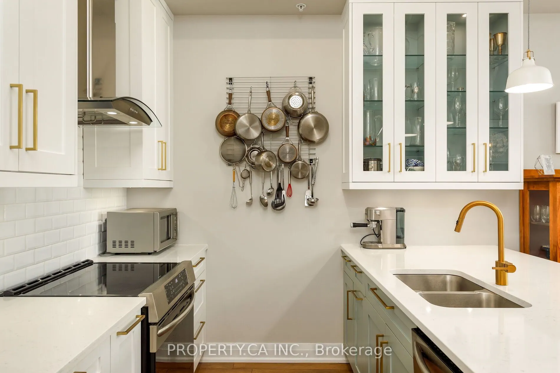 150 Oak Park Boulevard, #507