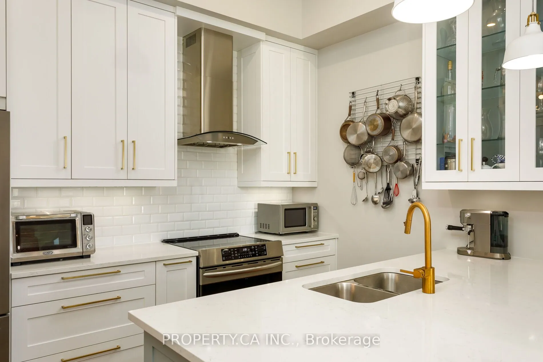 150 Oak Park Boulevard, #507