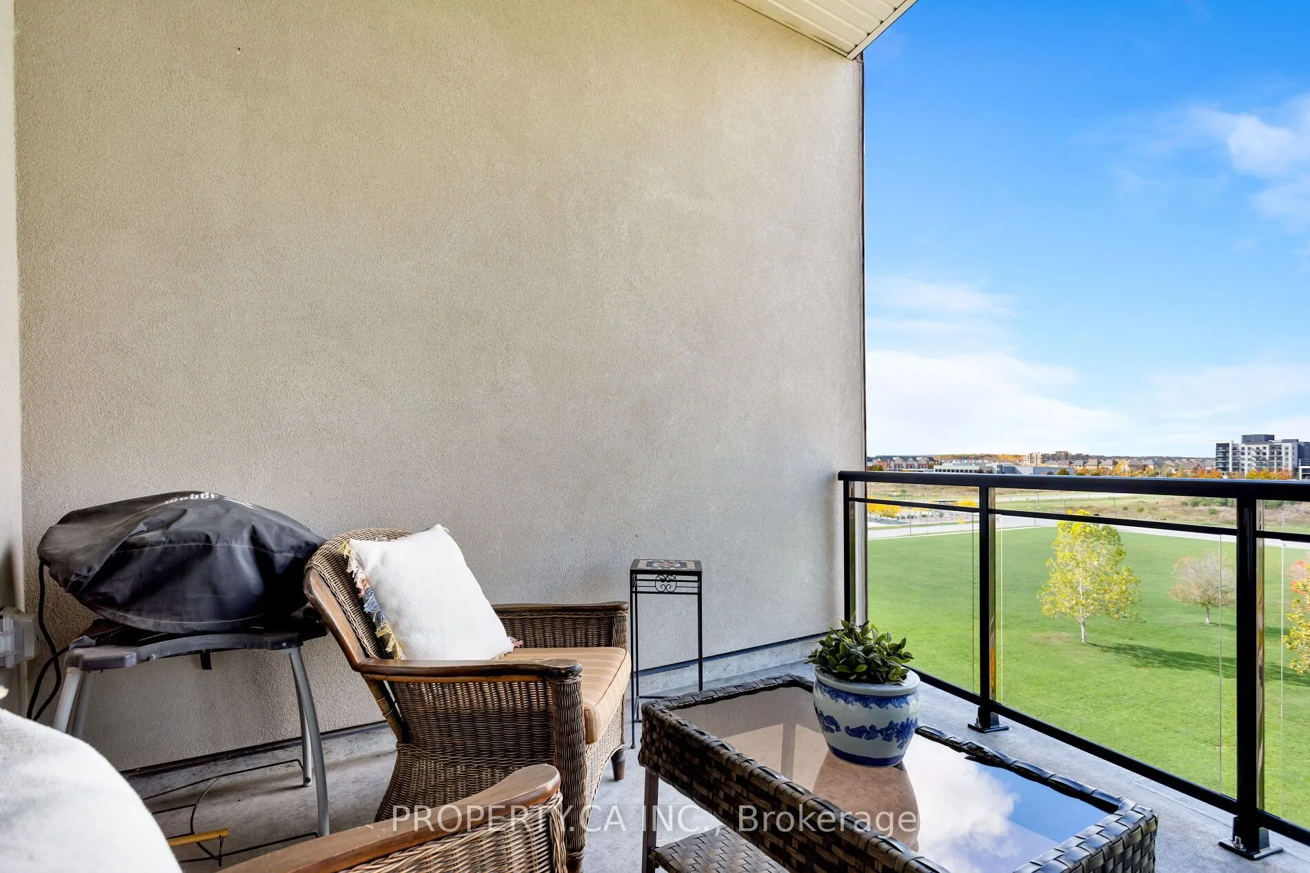 150 Oak Park Boulevard, #507