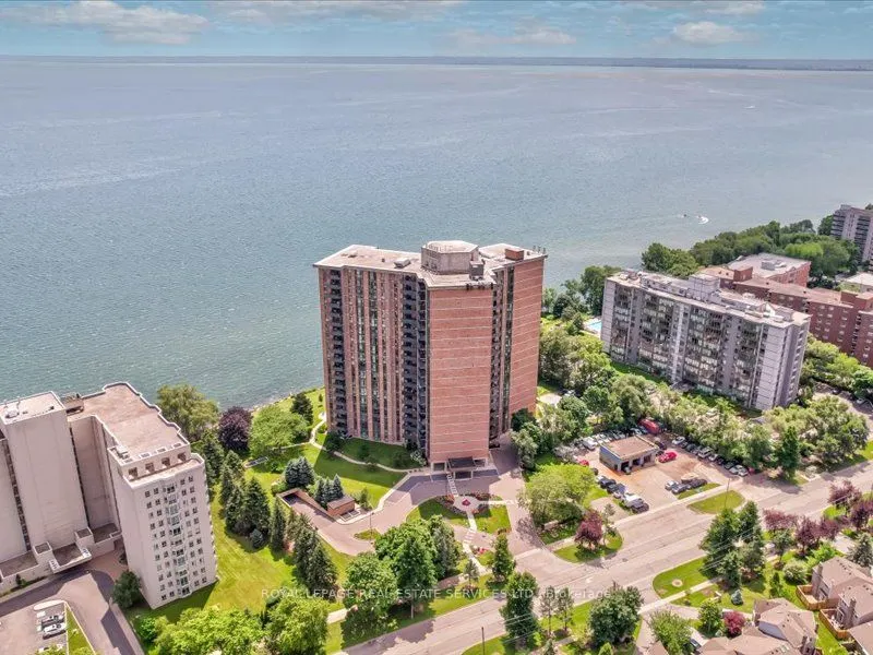 5250 Lakeshore Road, #708