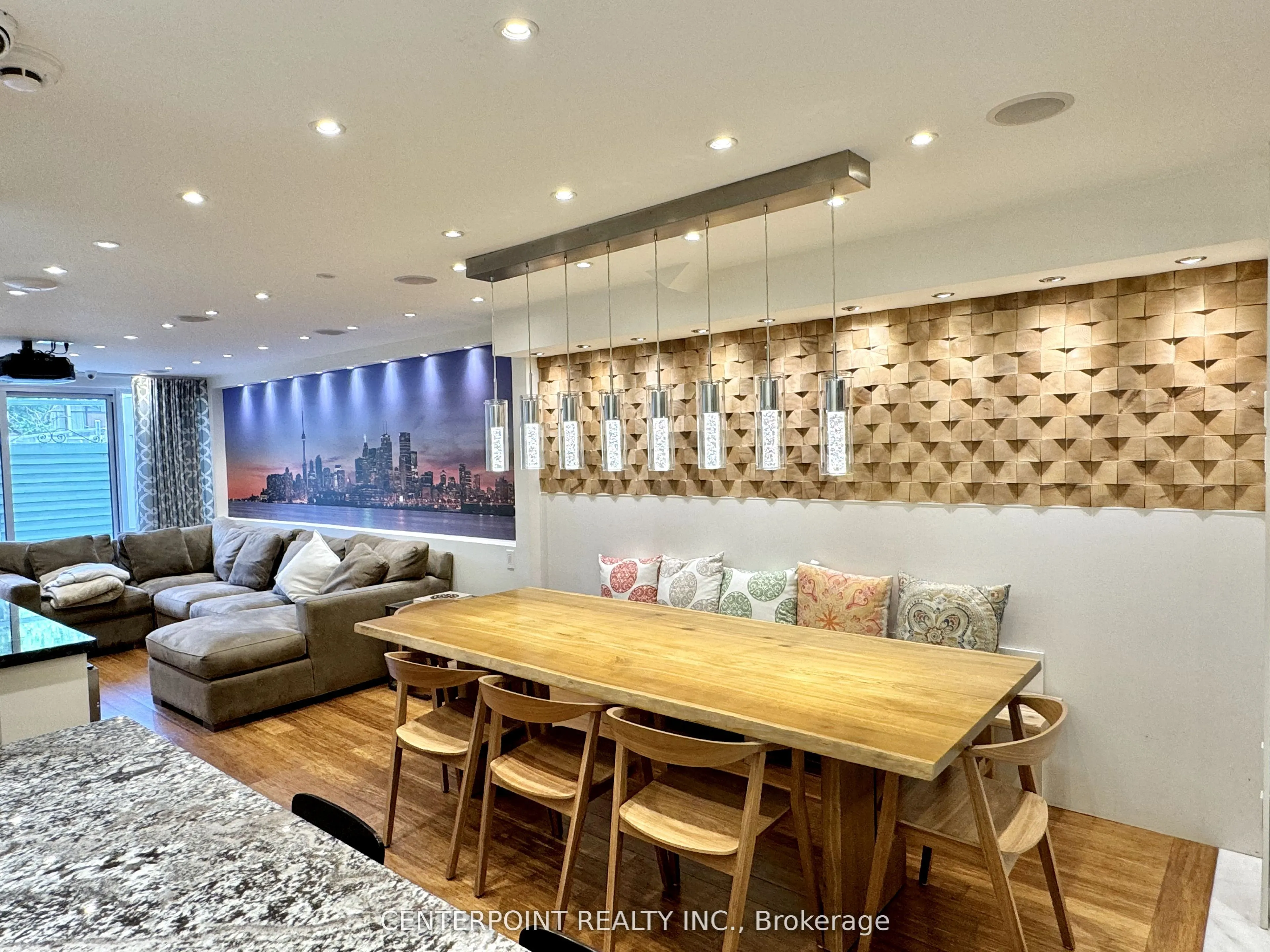 2 Valhalla Inn Road, #124