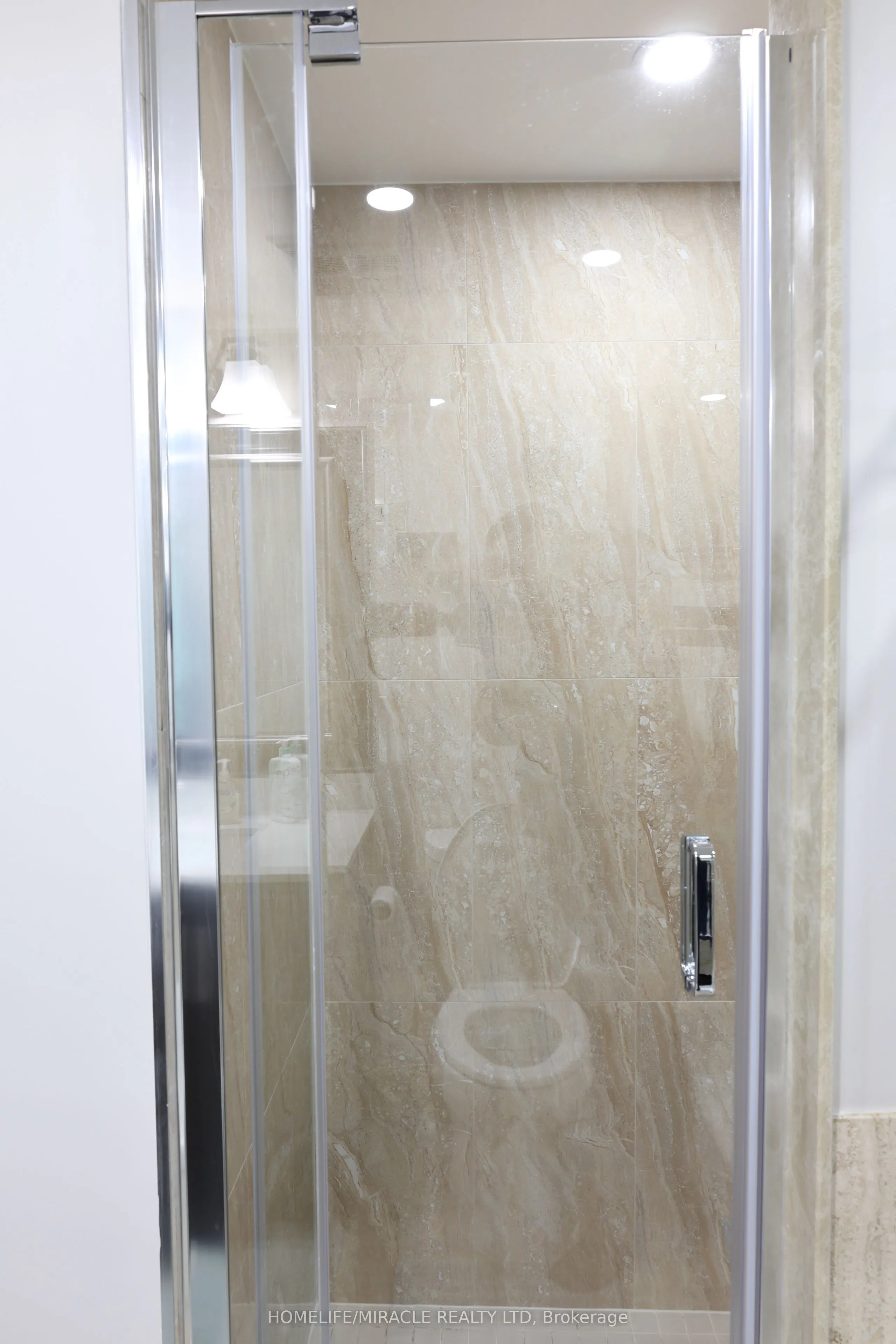 5 Lisa Street, #1404