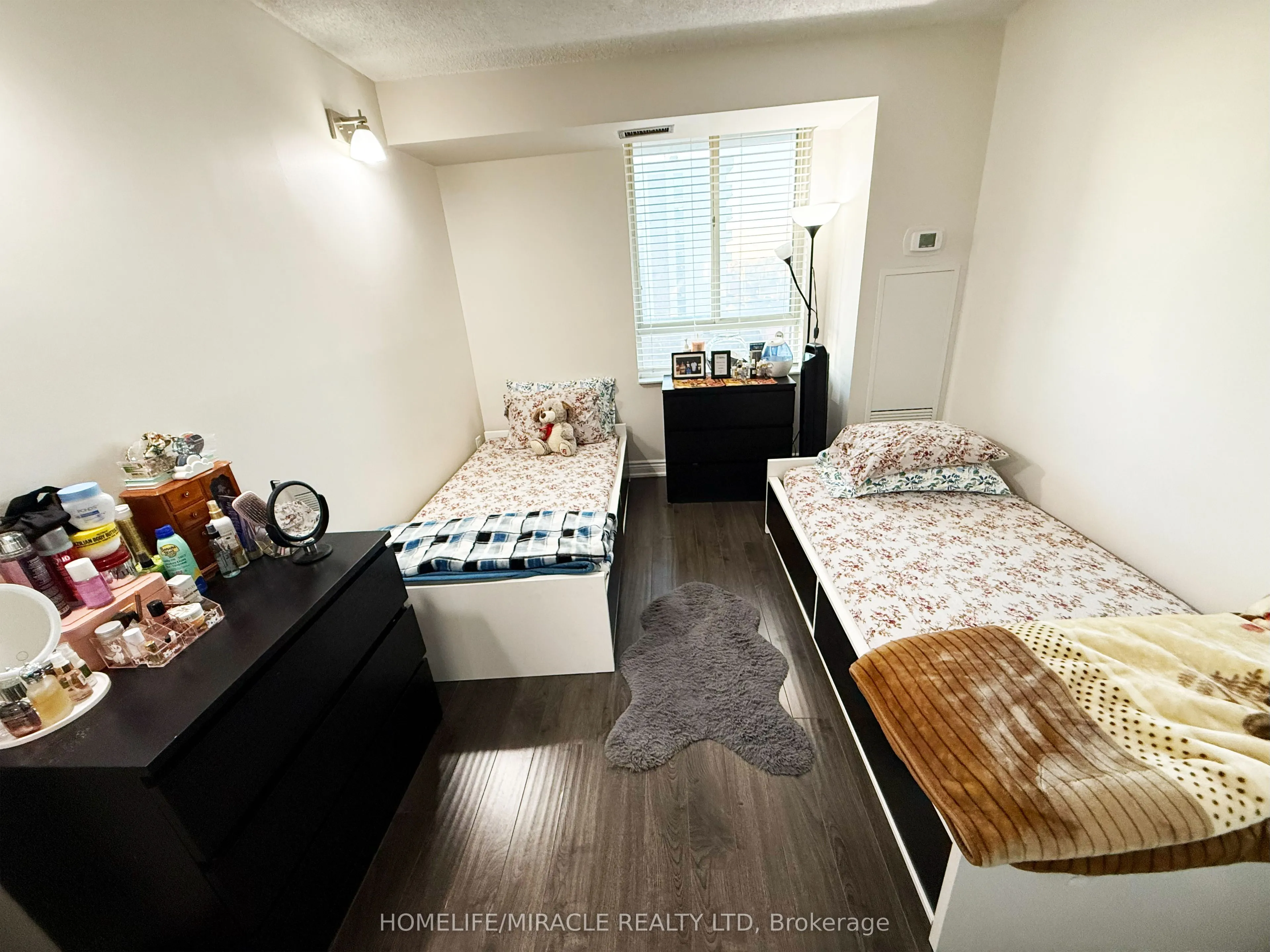 5 Lisa Street, #1404