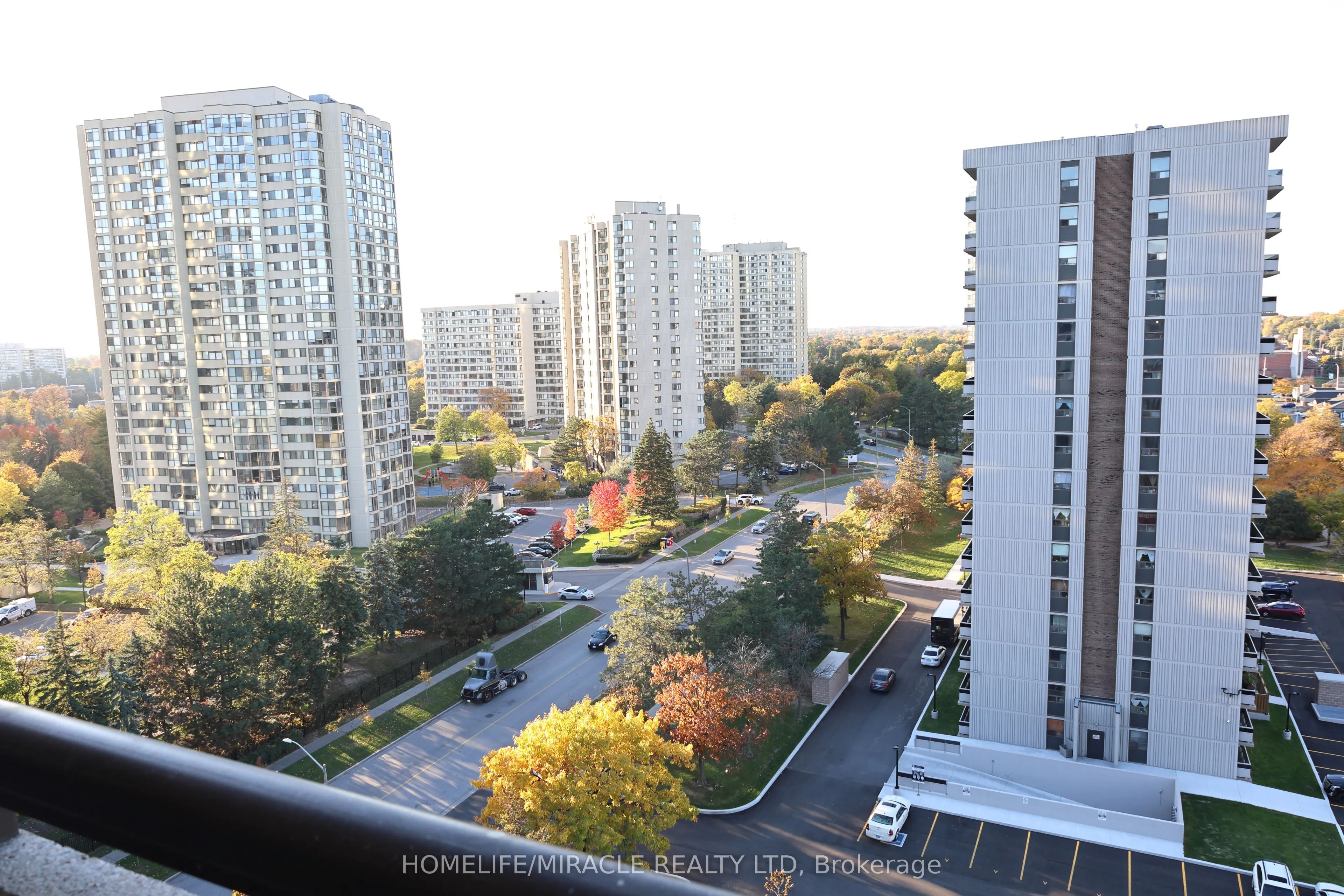 5 Lisa Street, #1404