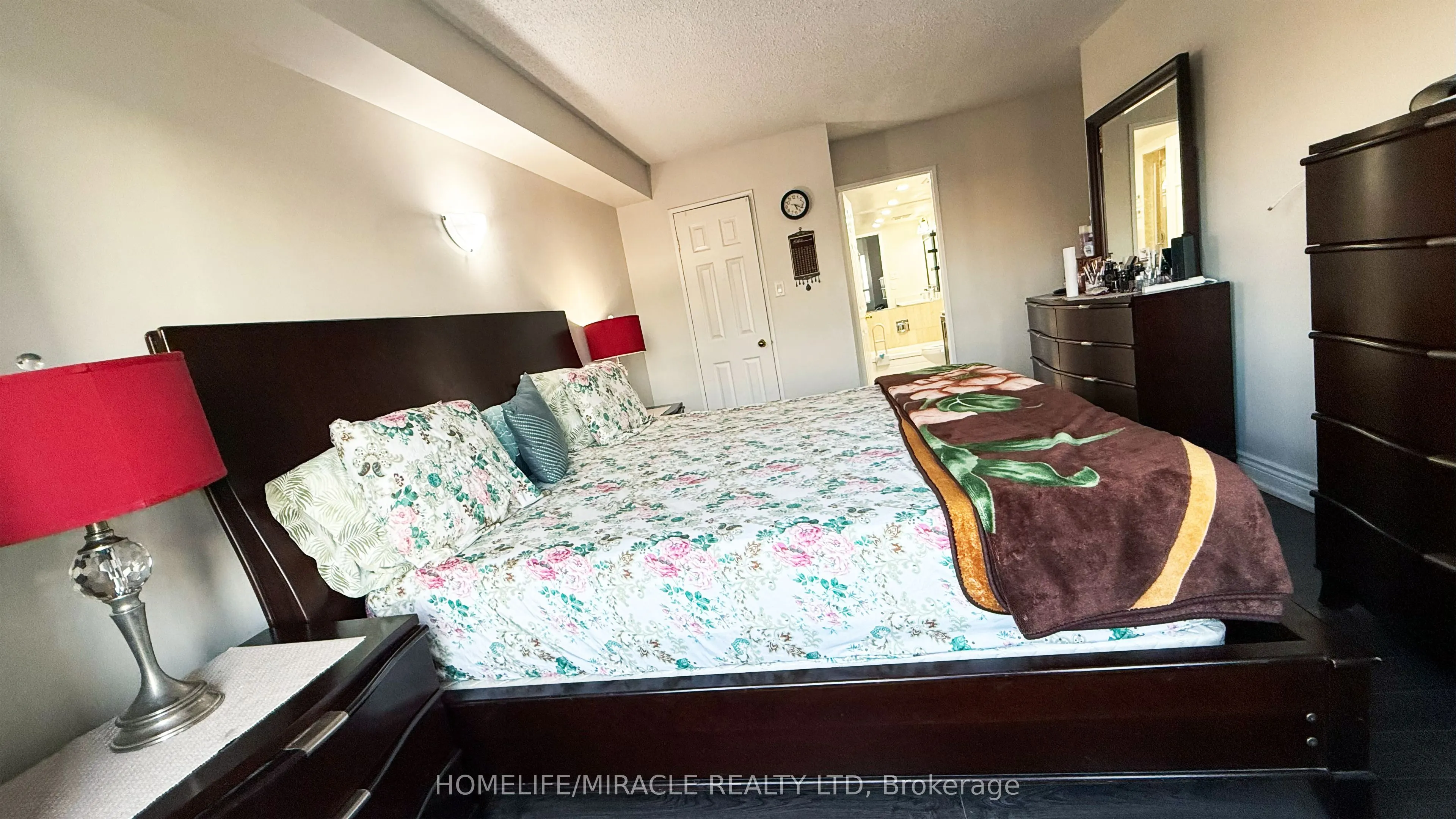 5 Lisa Street, #1404