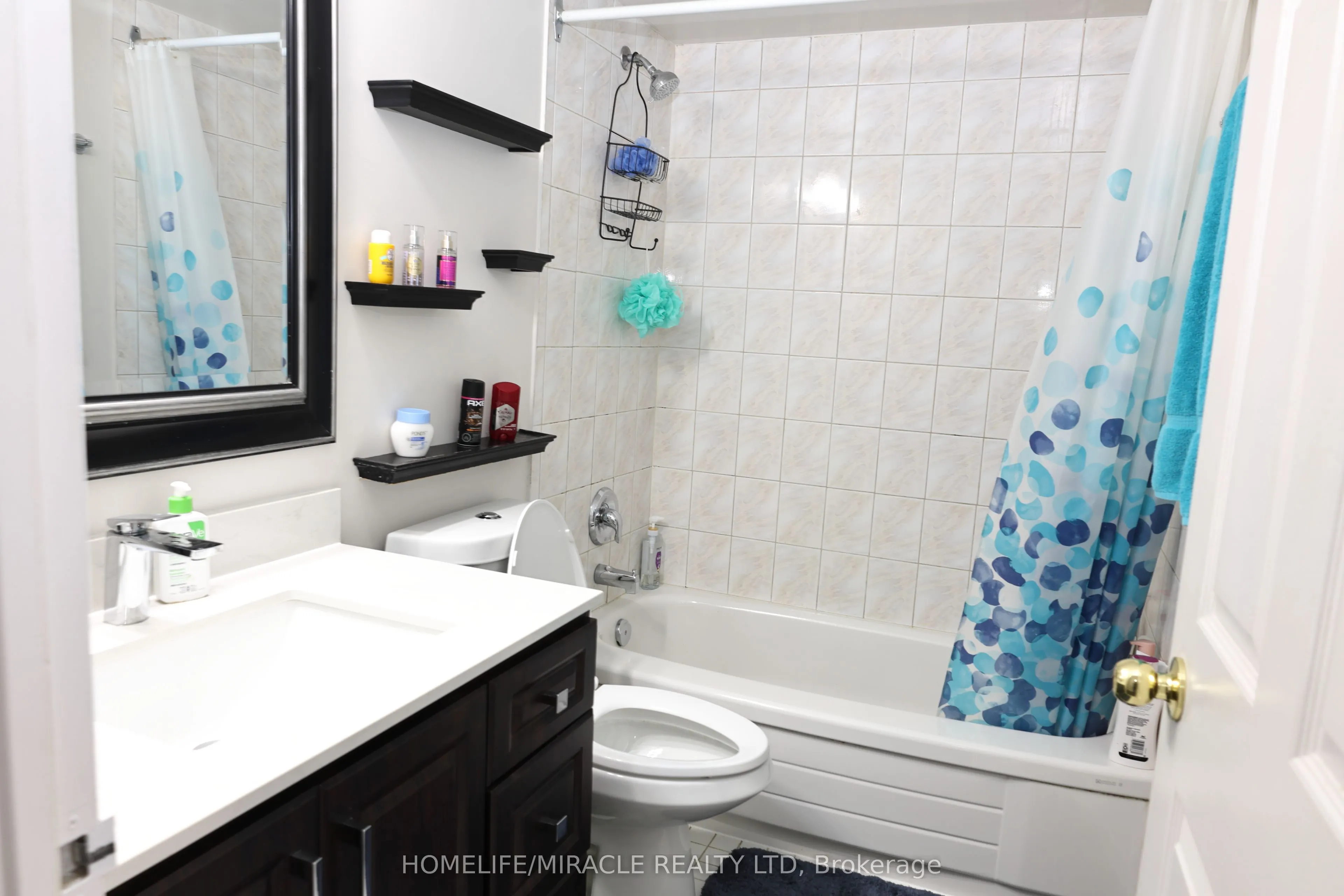 5 Lisa Street, #1404