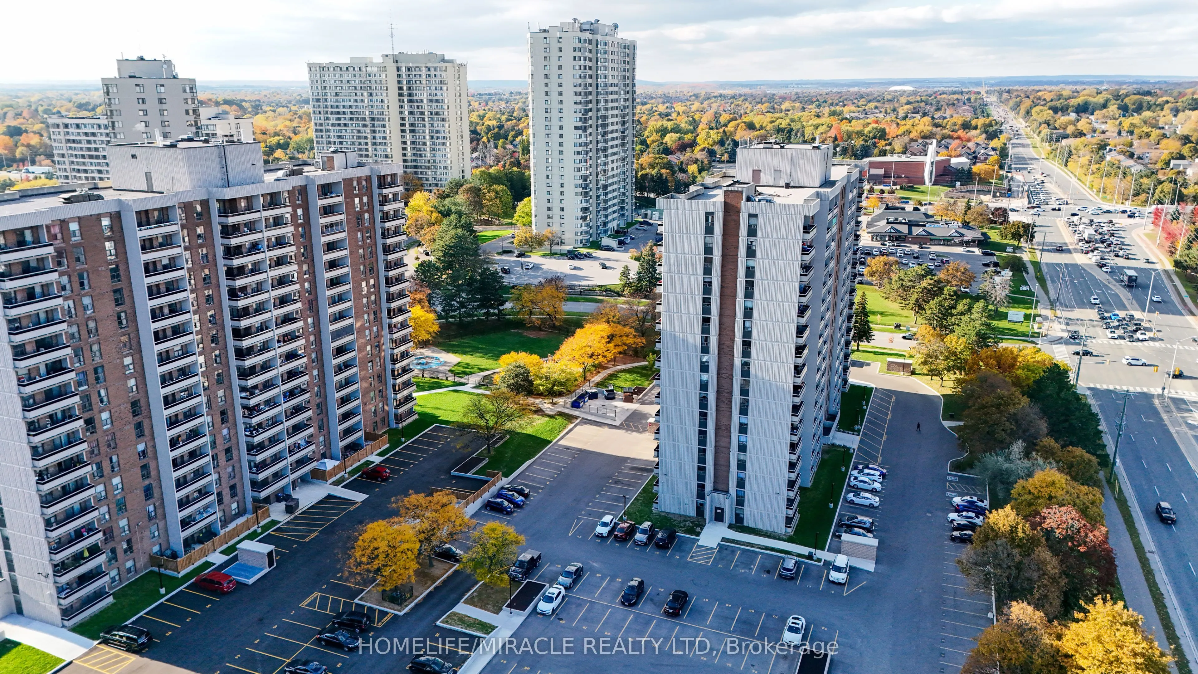 5 Lisa Street, #1404