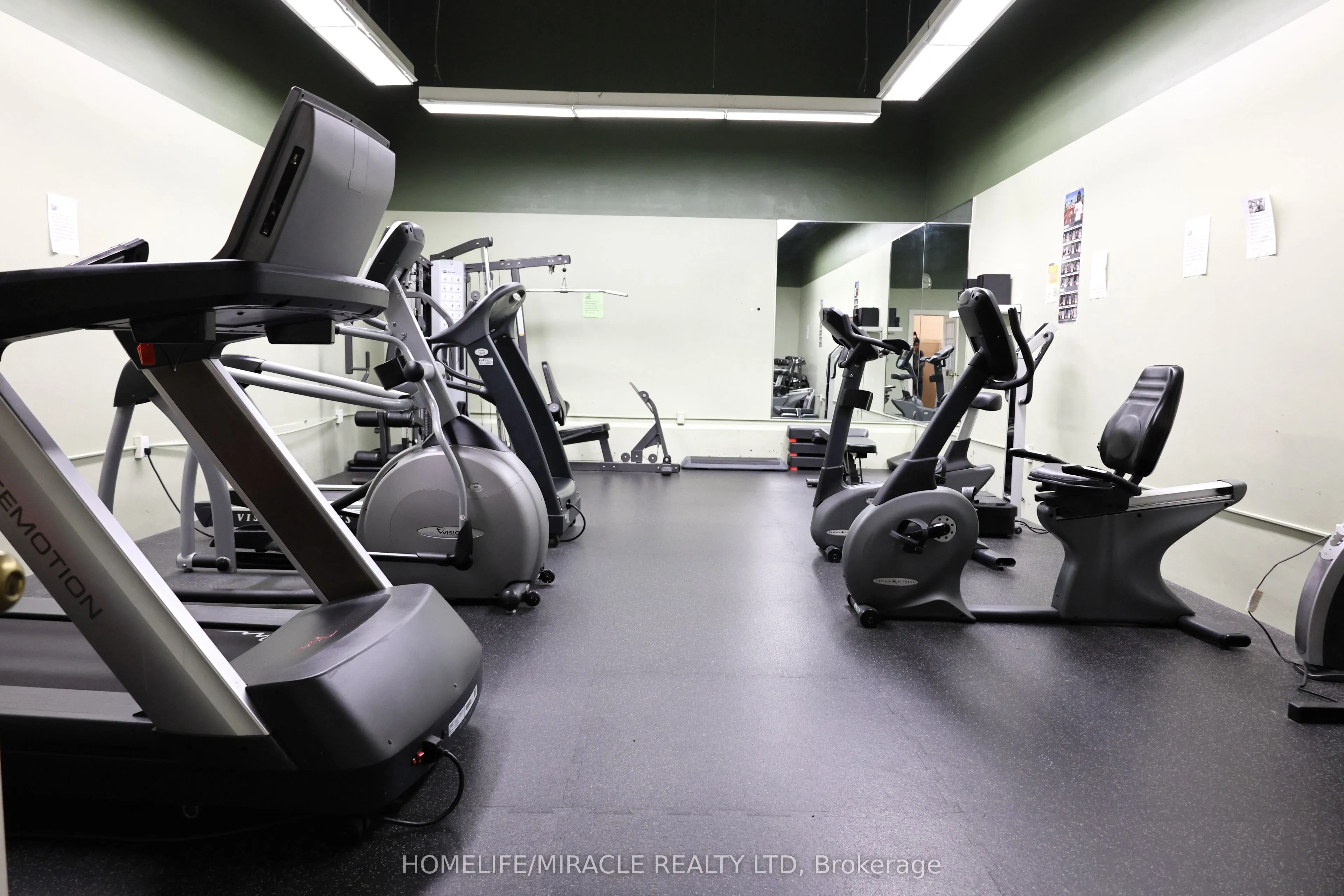 5 Lisa Street, #1404