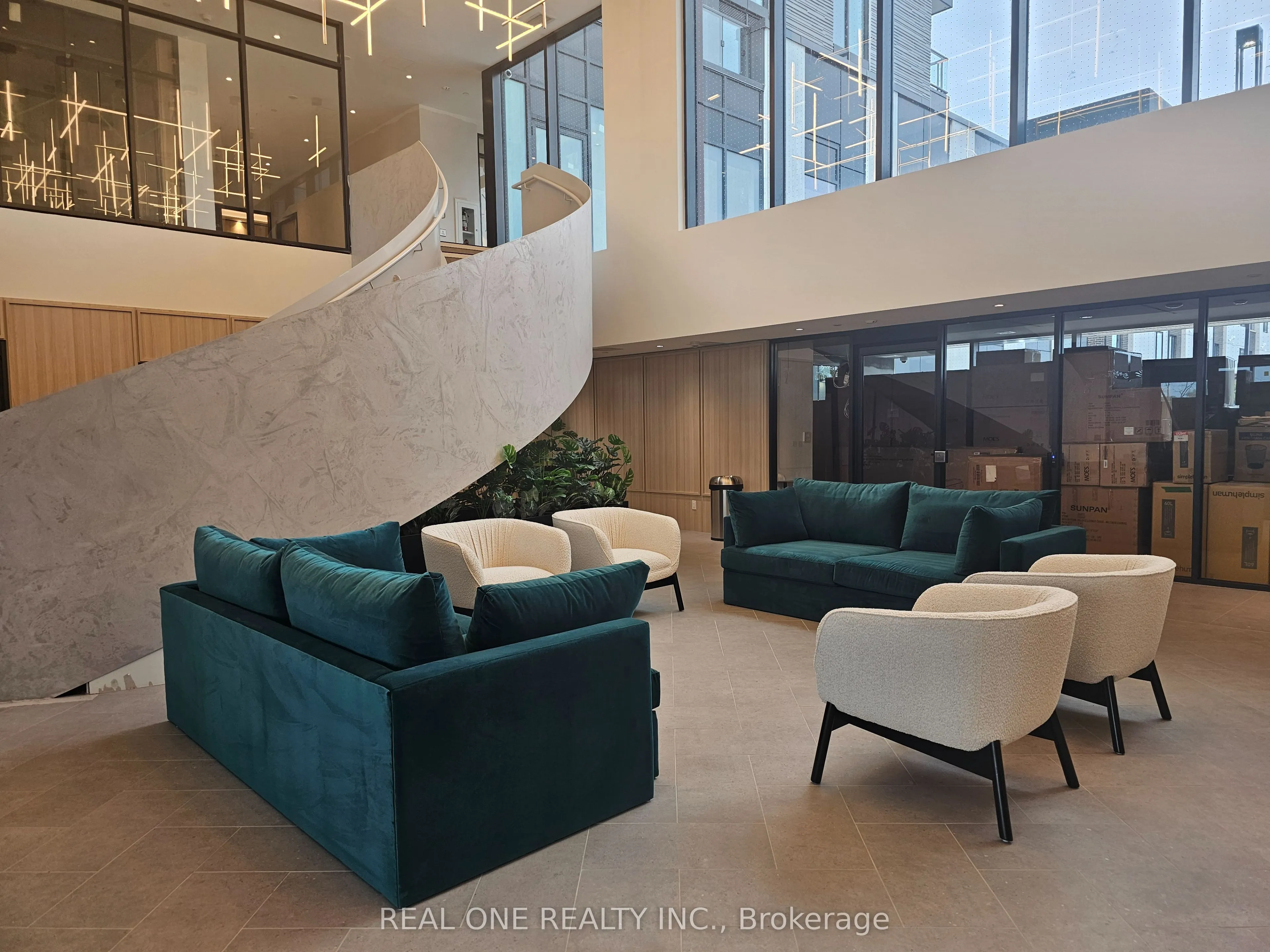 3071 Trafalgar Road, #804