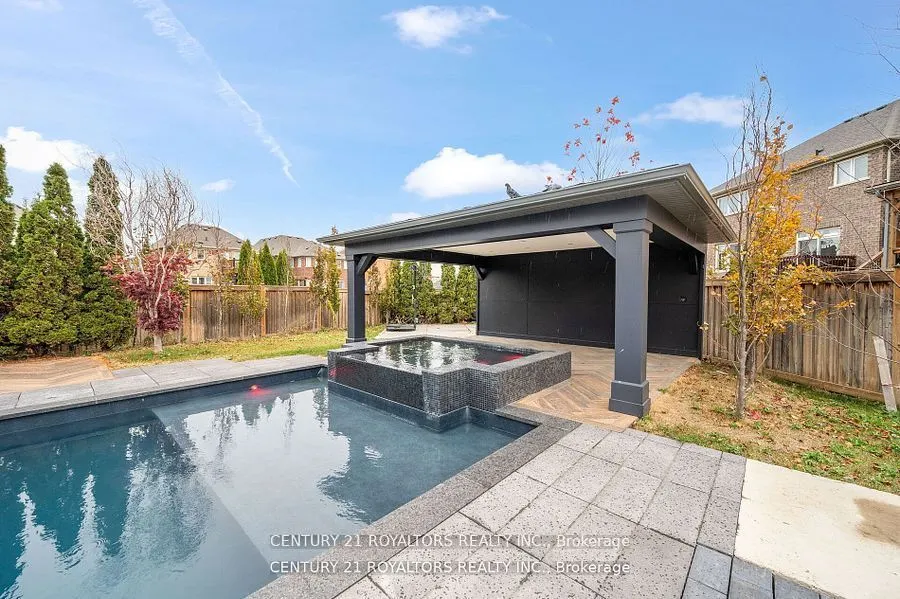 43 Wishing Well Crescent