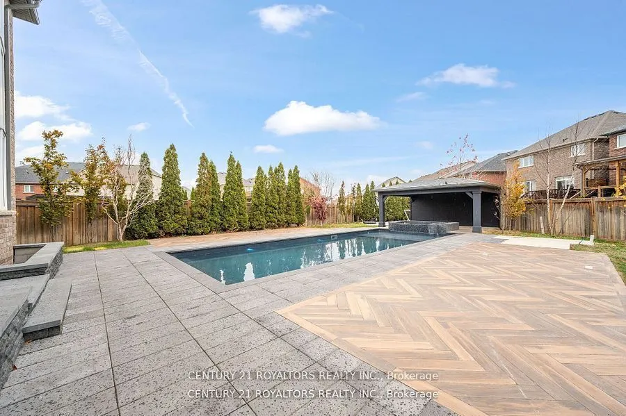 43 Wishing Well Crescent