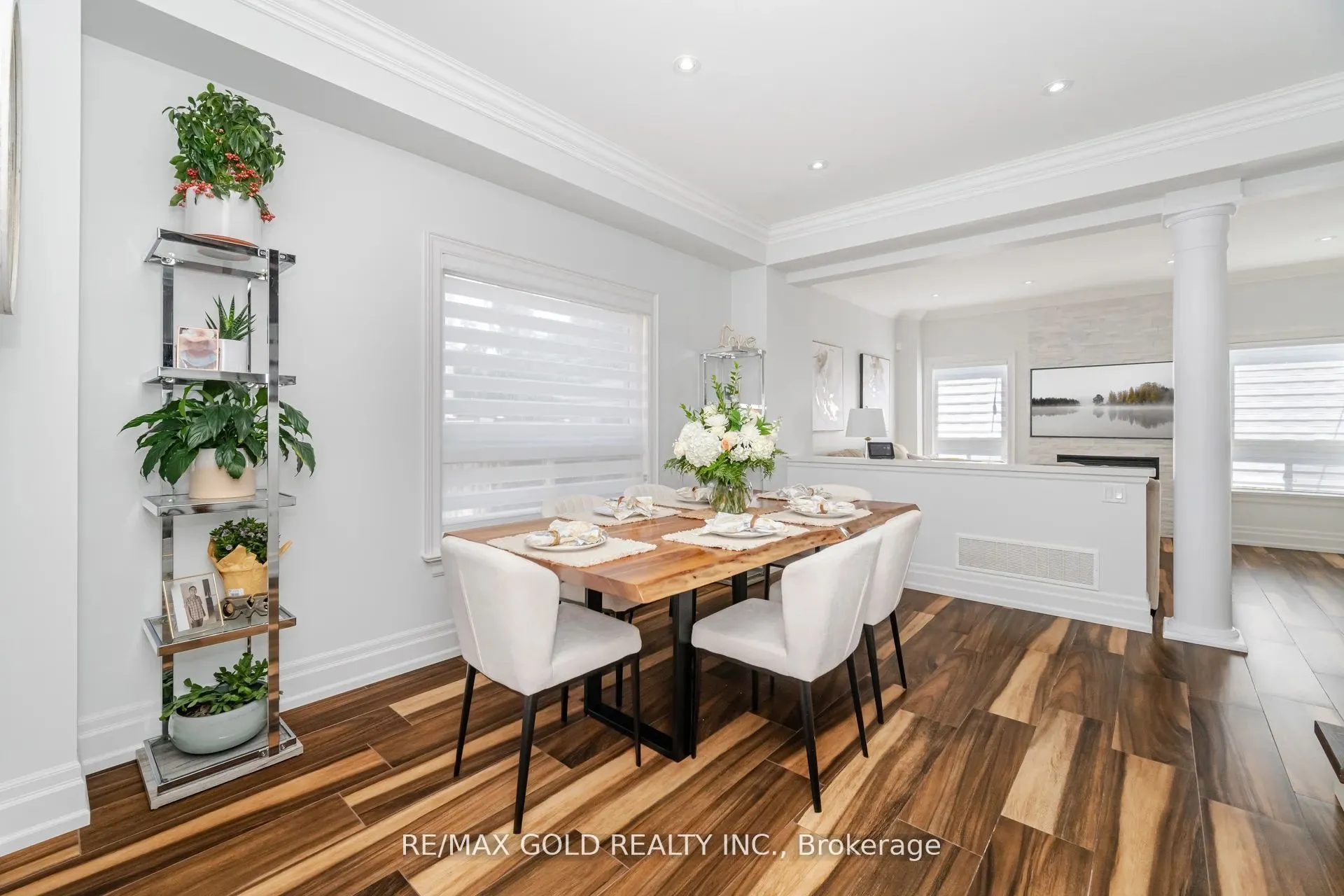 10 Cloverlawn Street