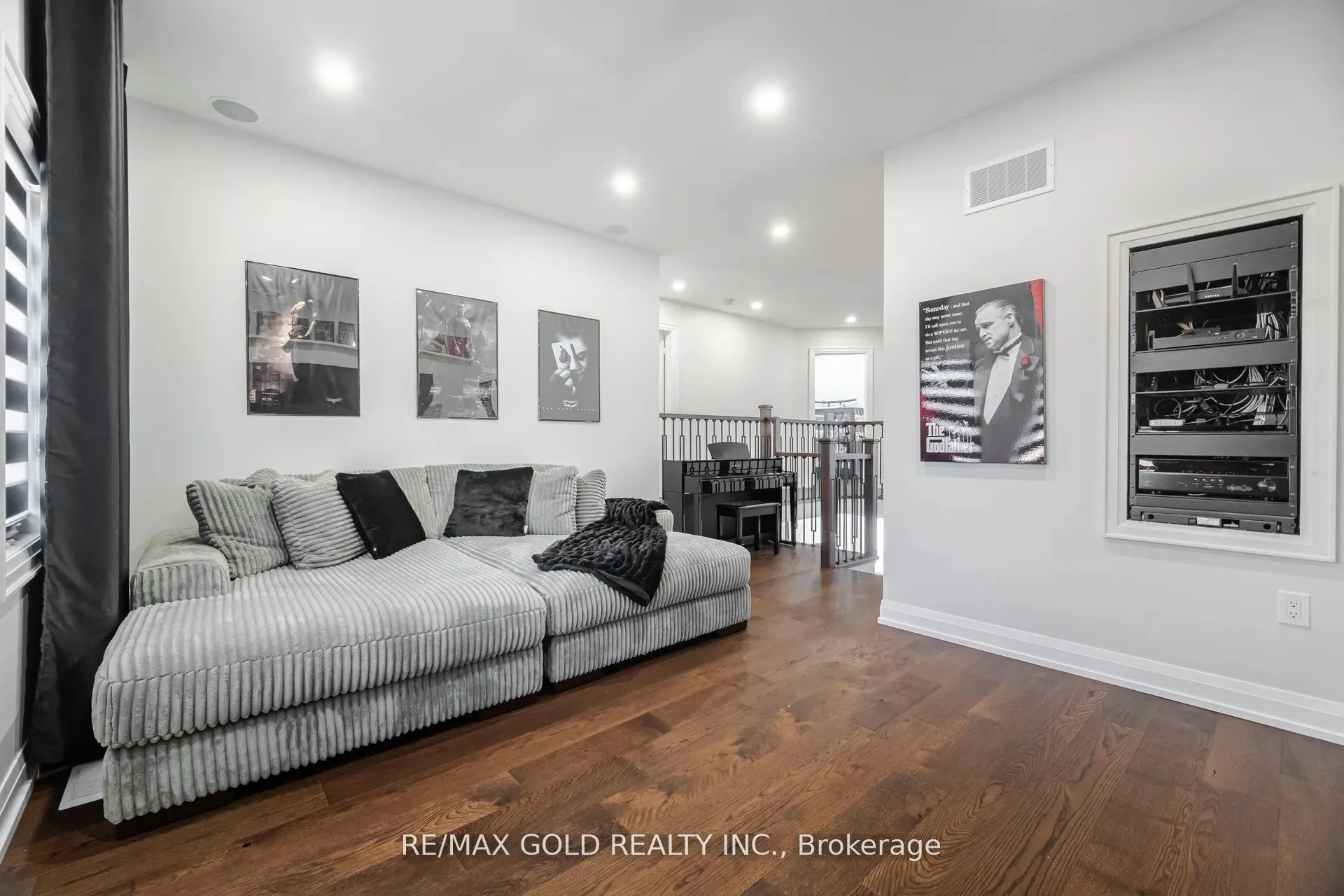 10 Cloverlawn Street