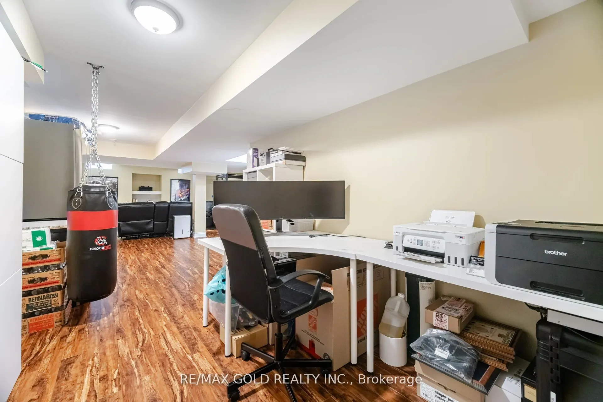 10 Cloverlawn Street