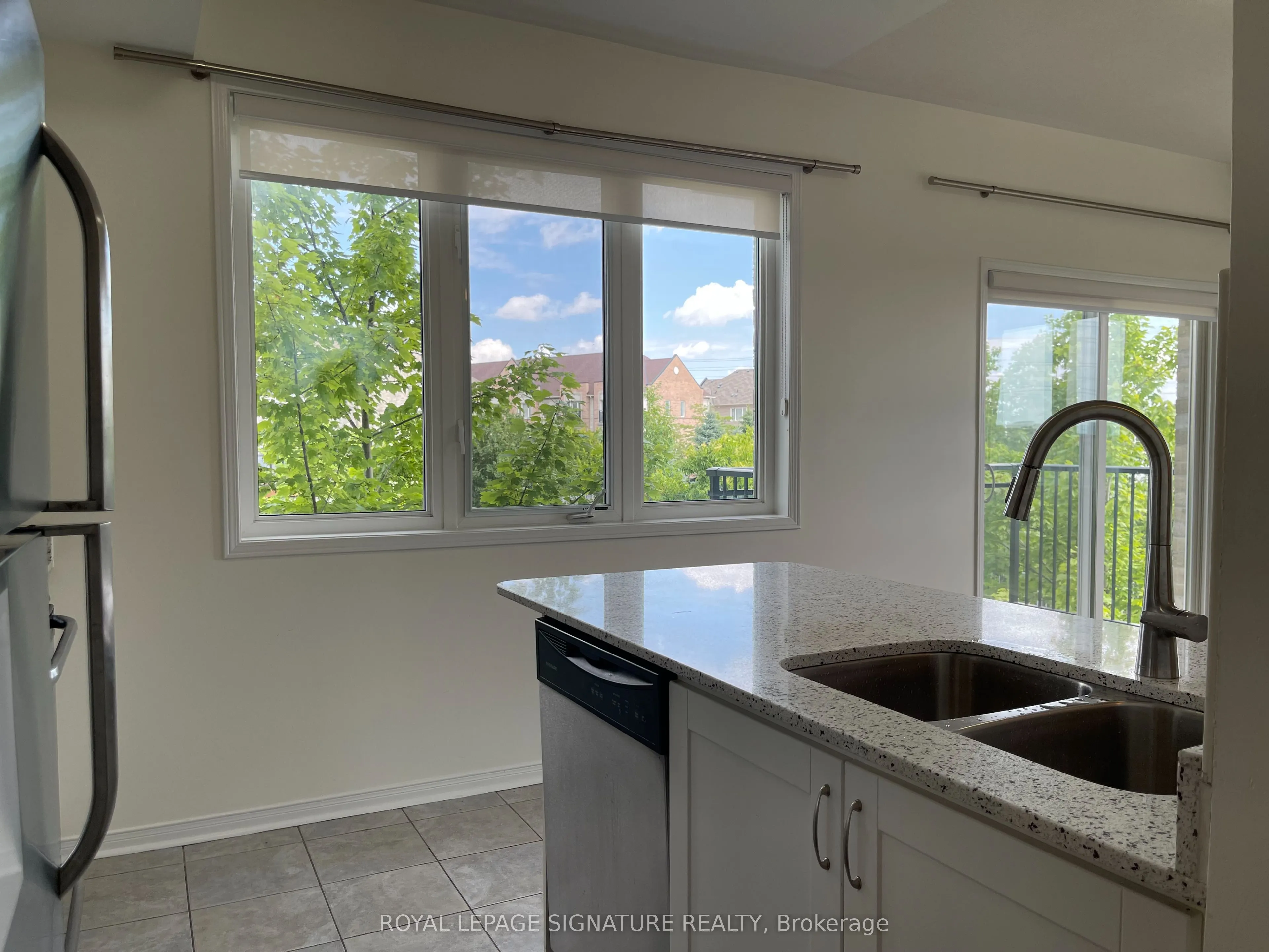 3055 Thomas Street, #203