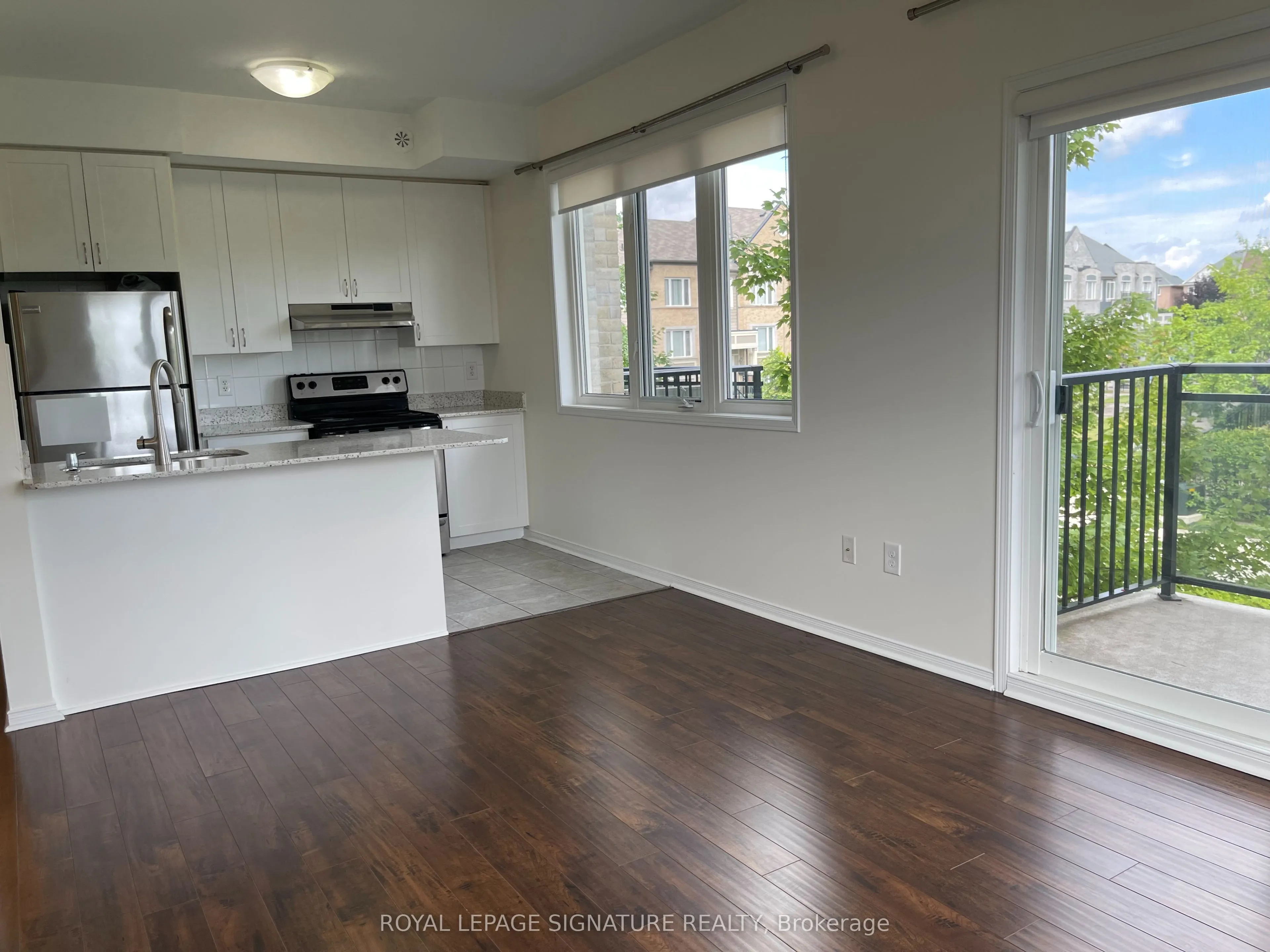 3055 Thomas Street, #203