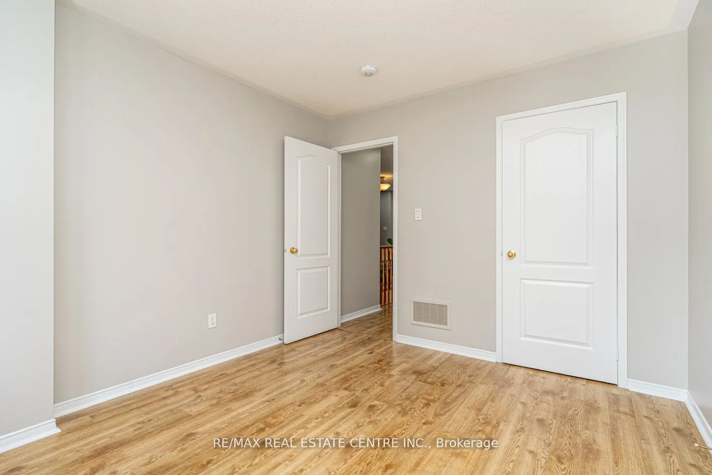 107 Crown Victoria Drive