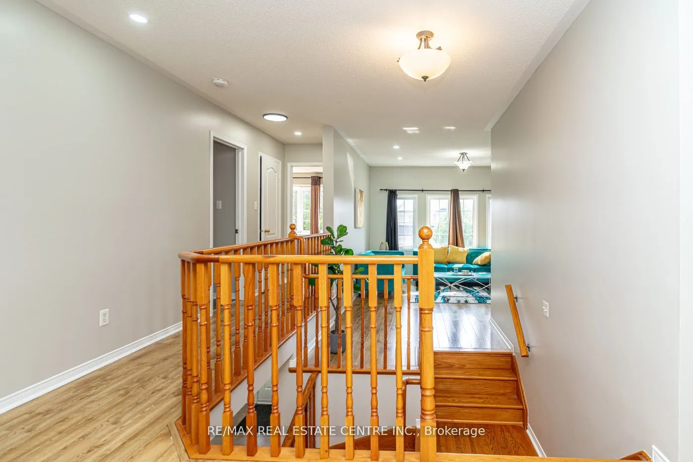 107 Crown Victoria Drive