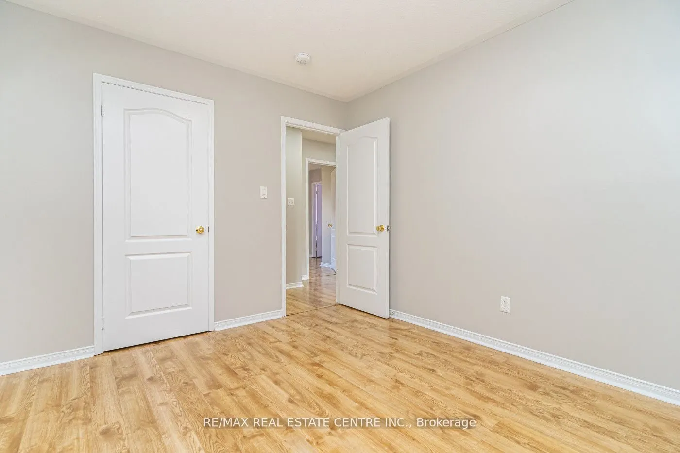 107 Crown Victoria Drive