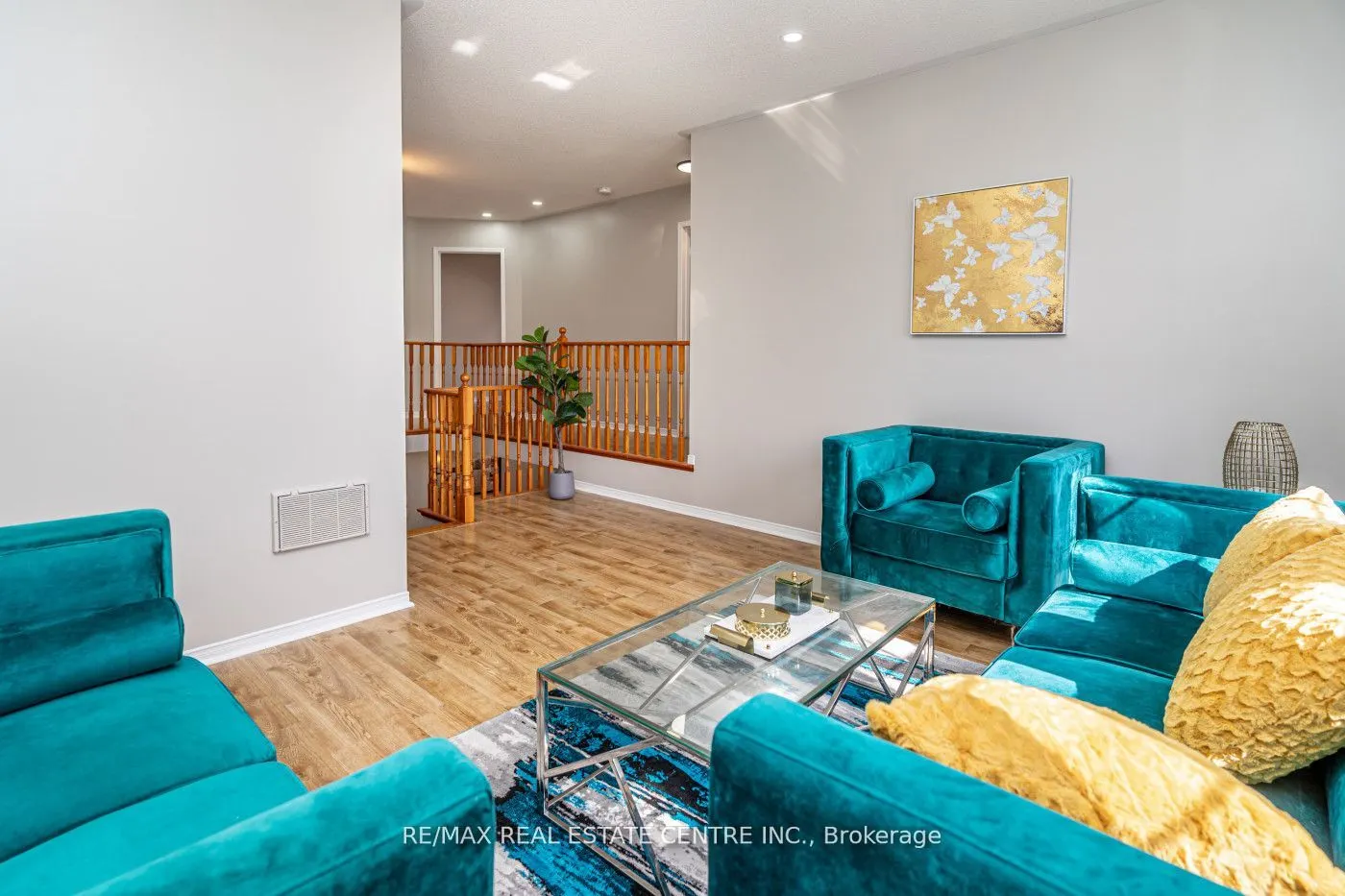 107 Crown Victoria Drive