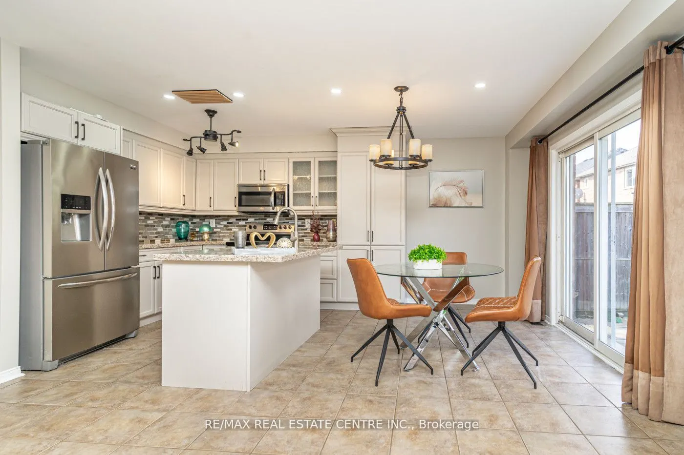 107 Crown Victoria Drive