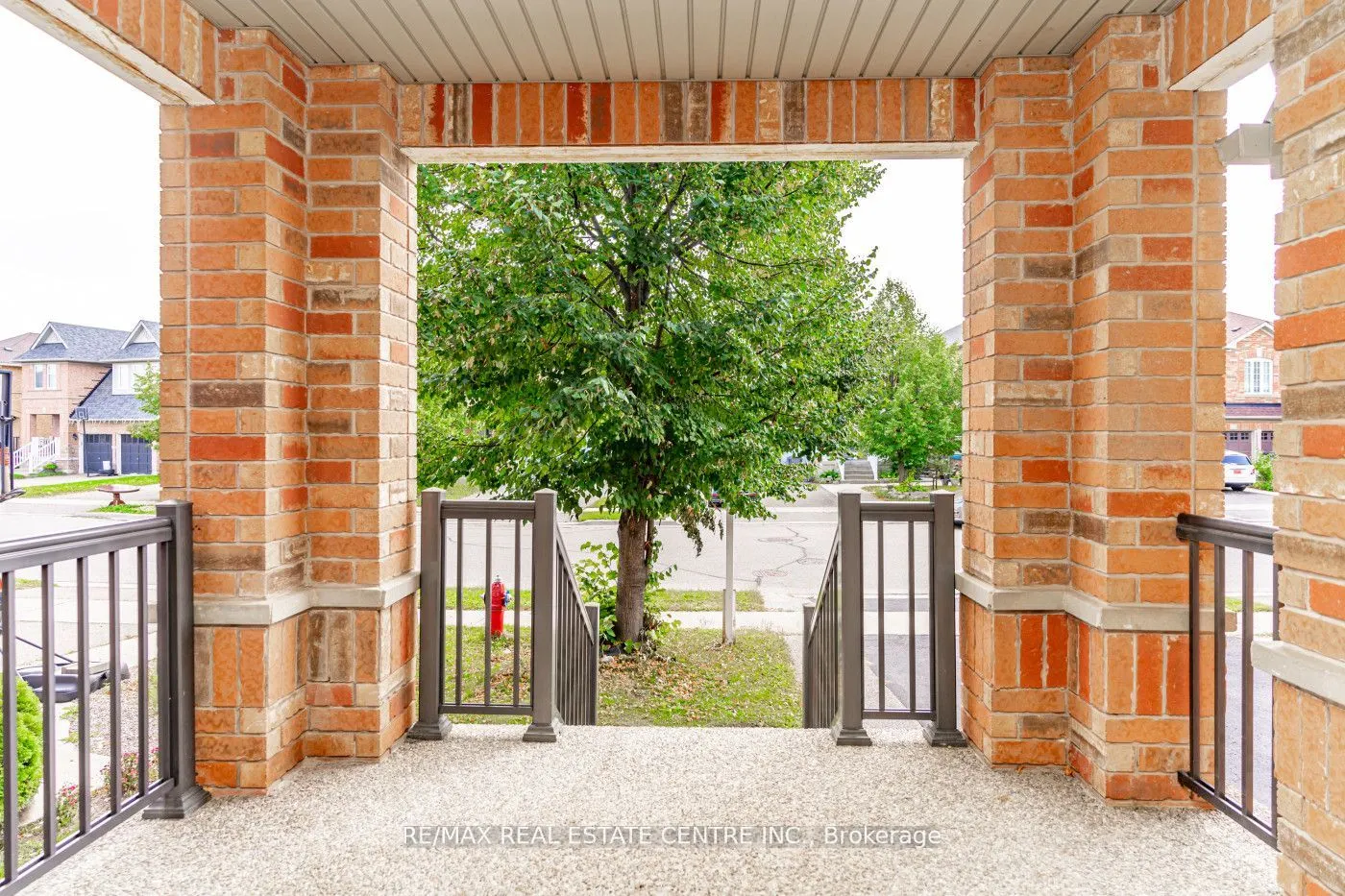 107 Crown Victoria Drive