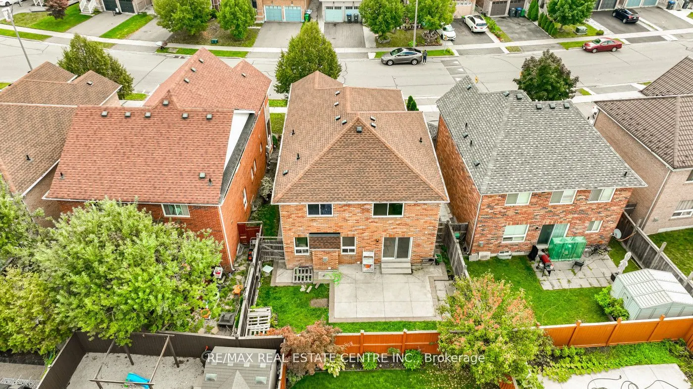 107 Crown Victoria Drive