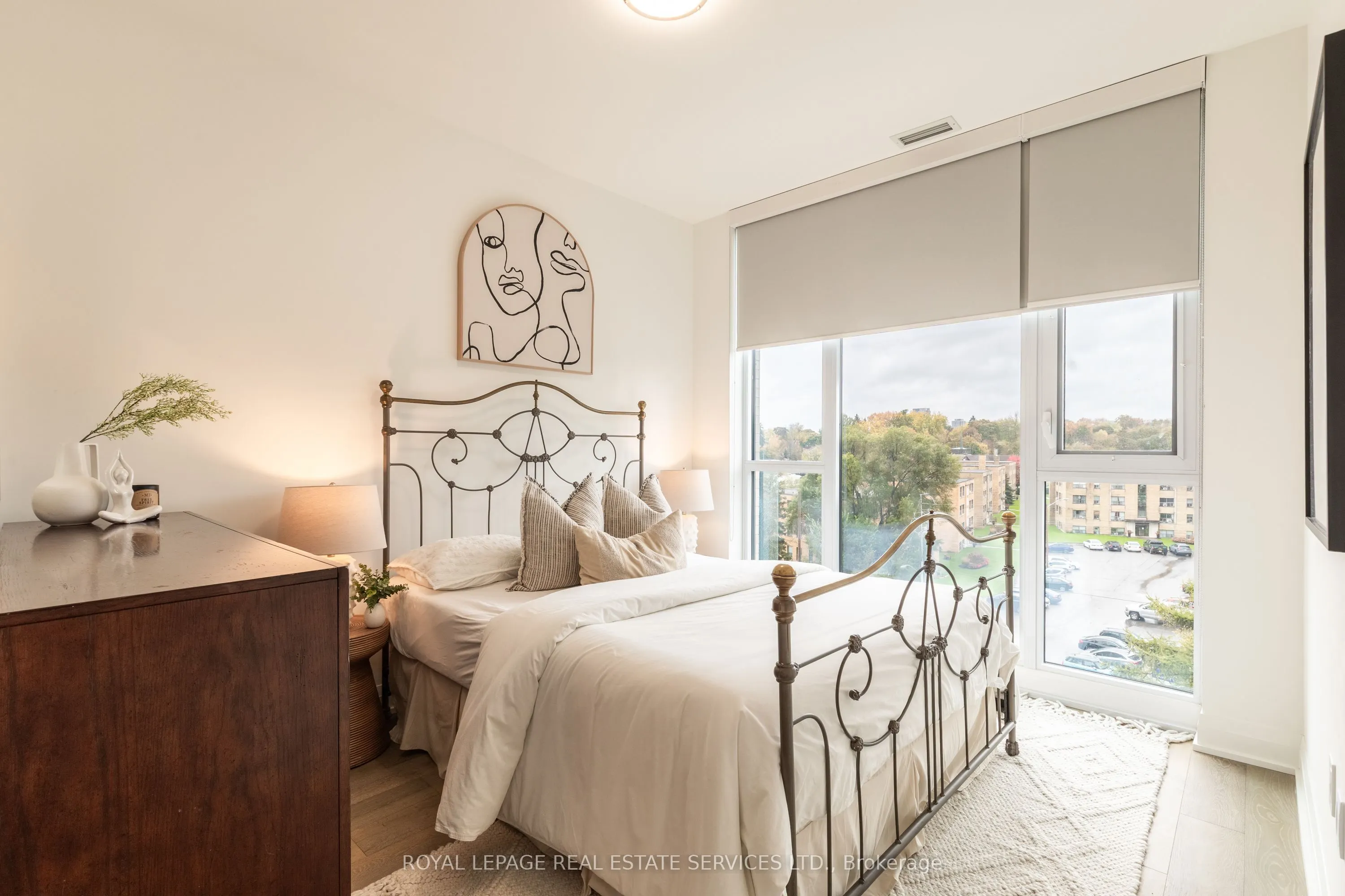 293 The Kingsway, #617