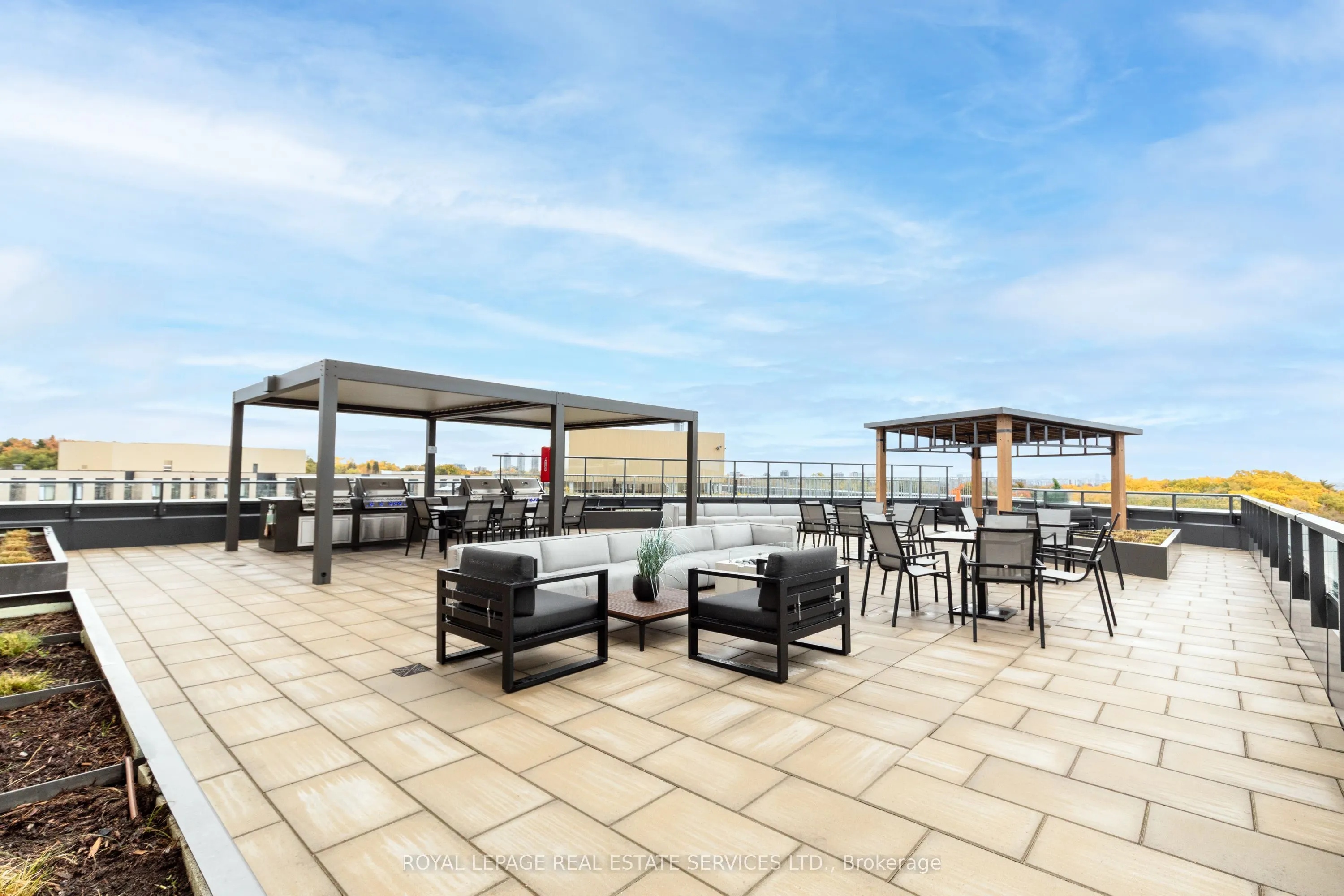 293 The Kingsway, #617