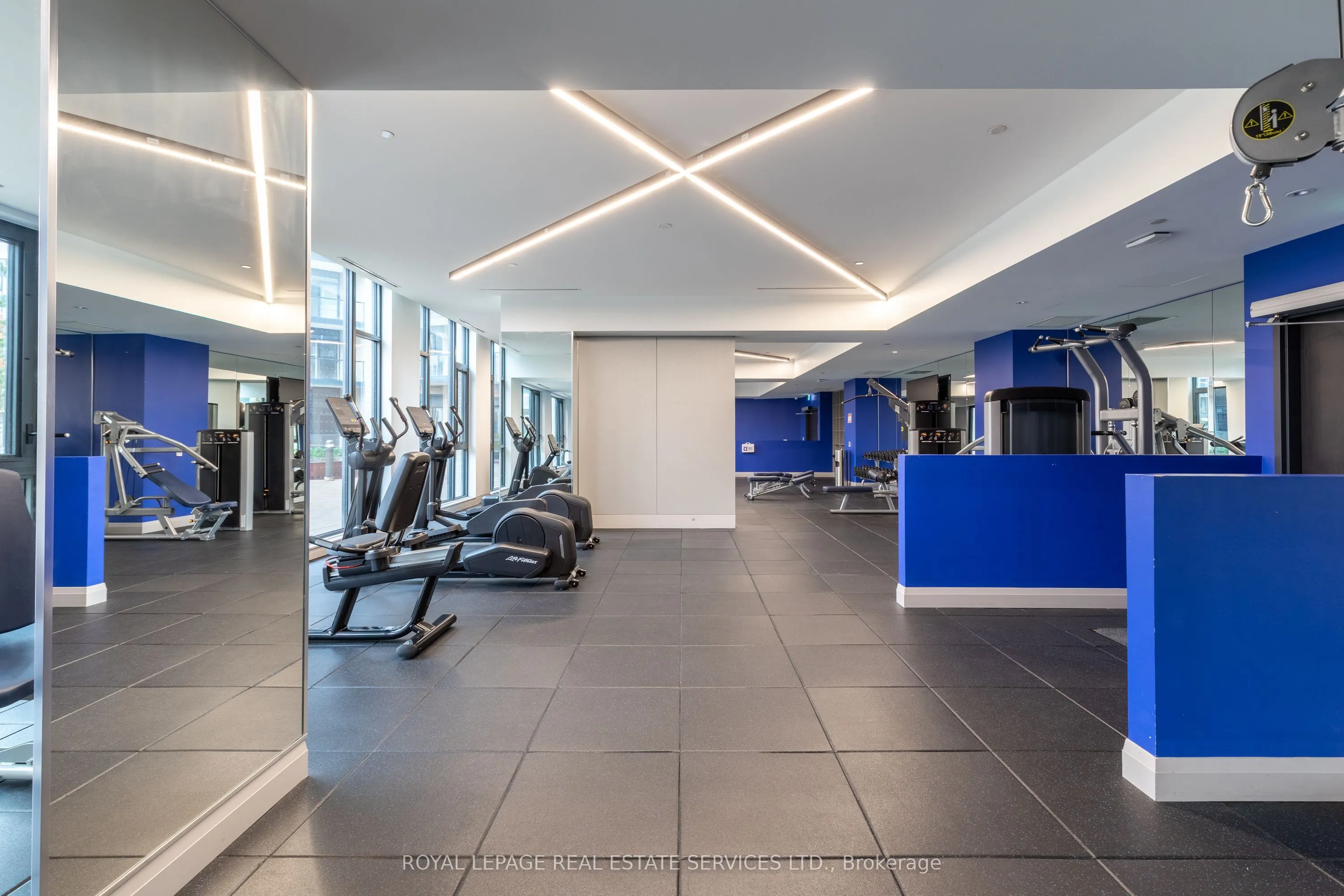 293 The Kingsway, #617