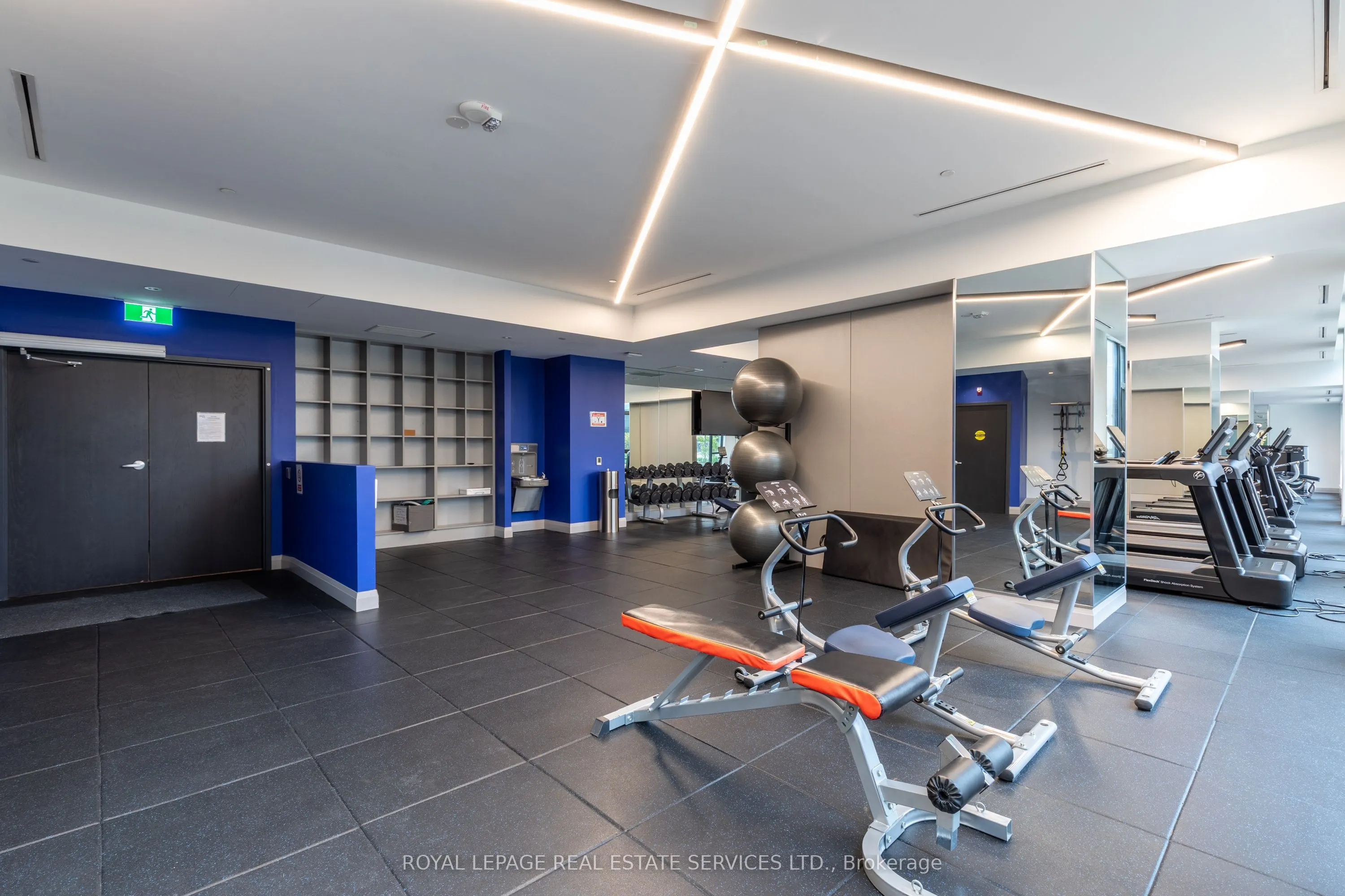 293 The Kingsway, #617