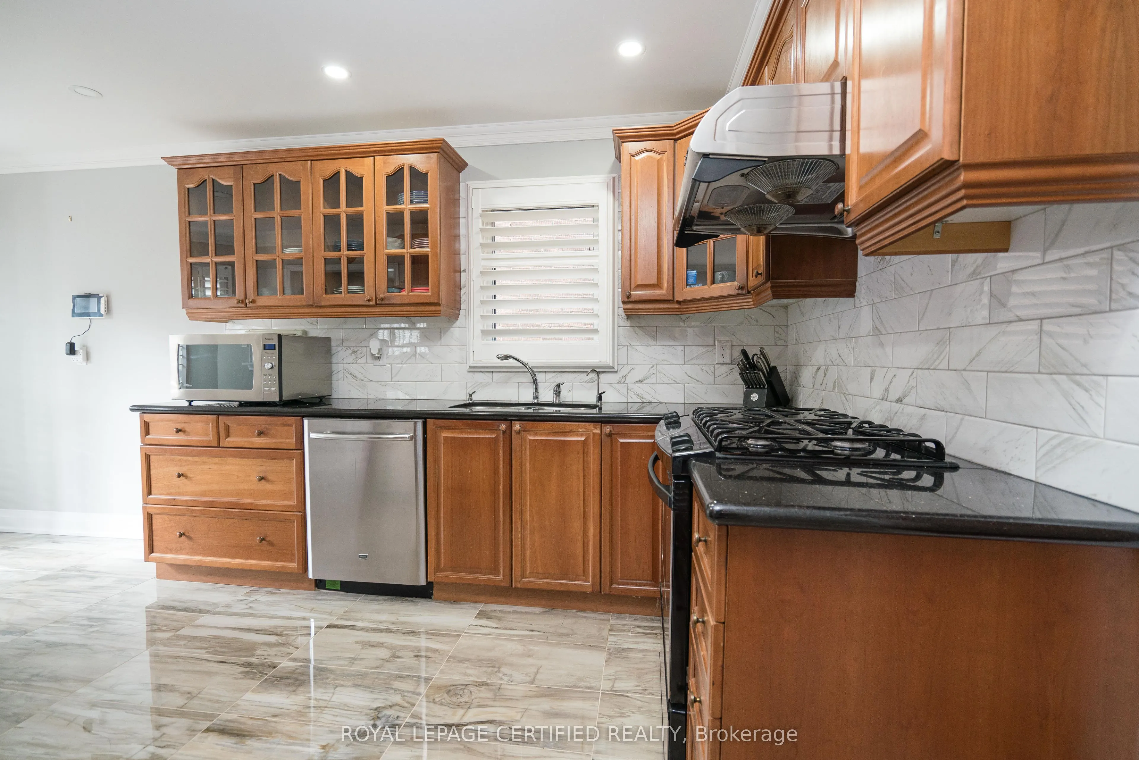 4464 Weymouth Commons Crescent