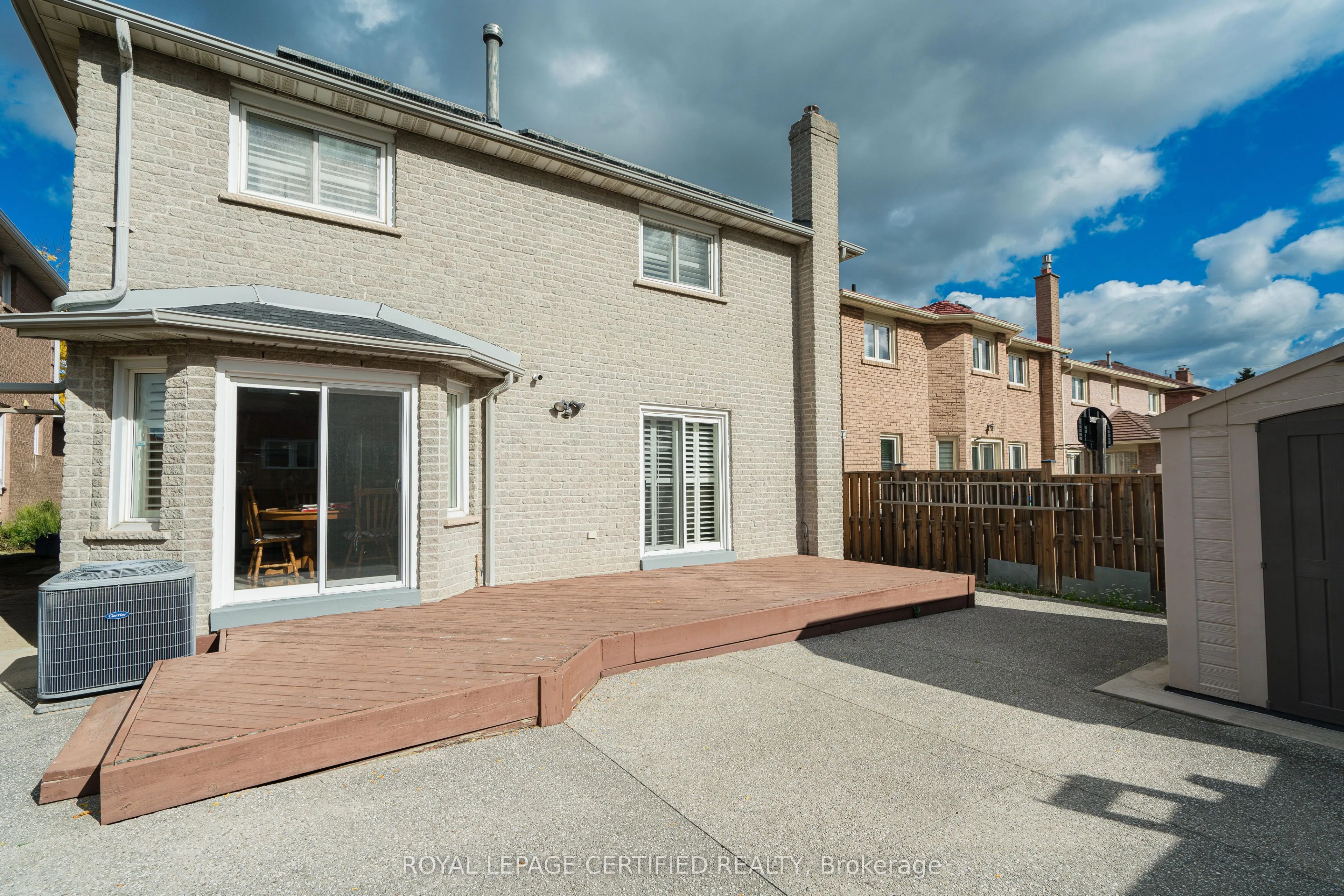 4464 Weymouth Commons Crescent