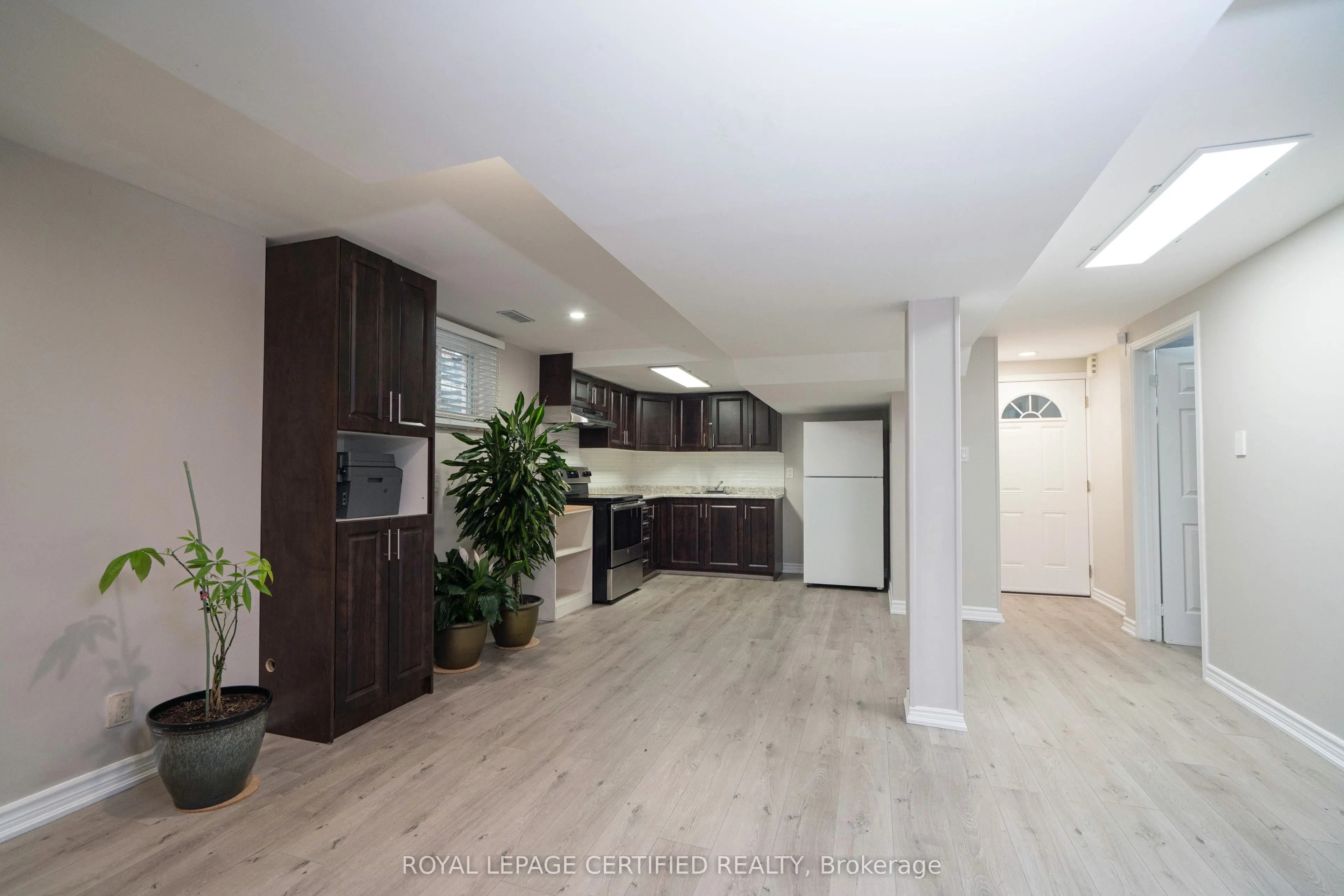 4464 Weymouth Commons Crescent